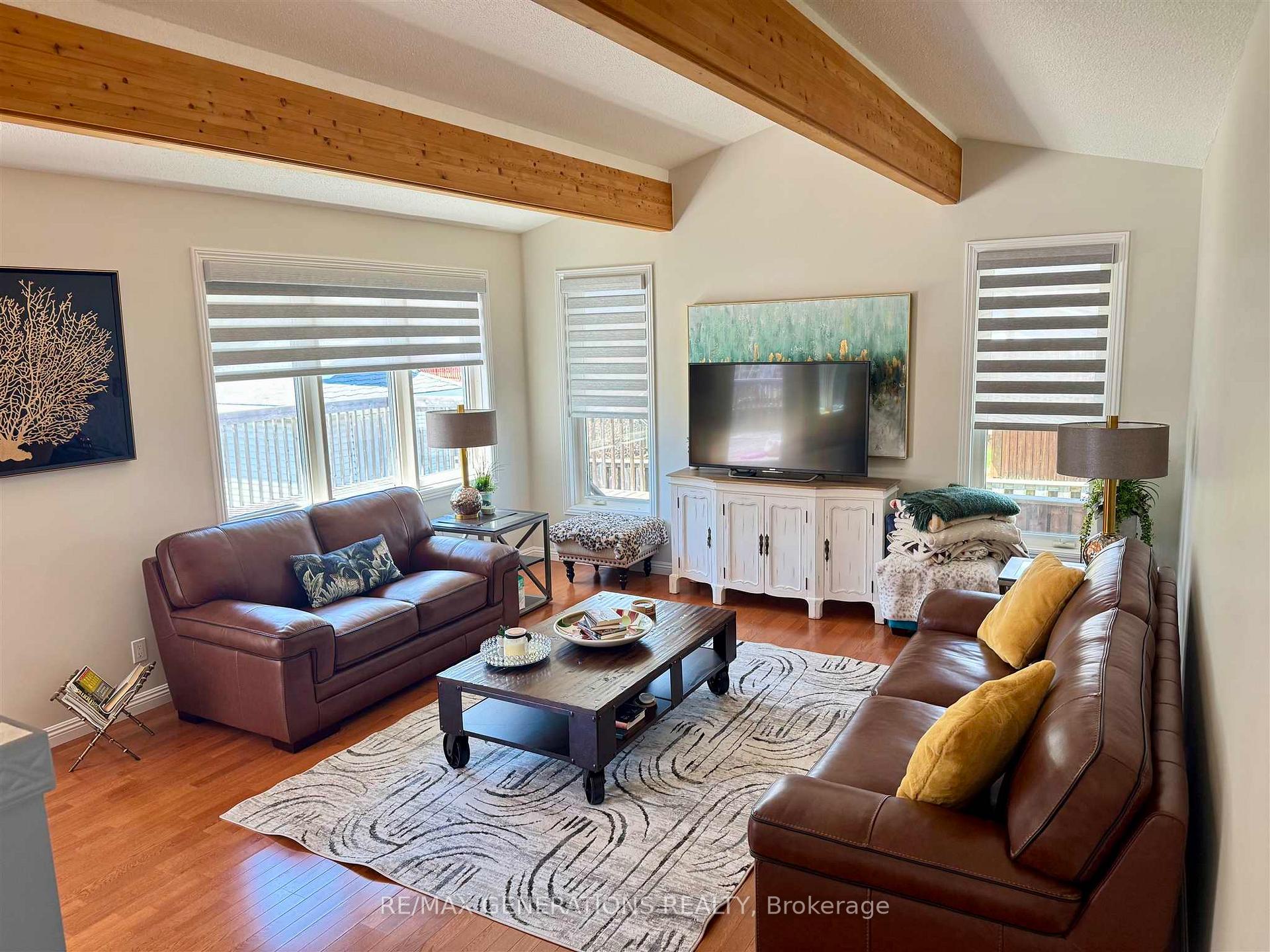 Photo 15 of 194 Wolverine Crescent, Thunder Bay, Parkdale — HOMEH