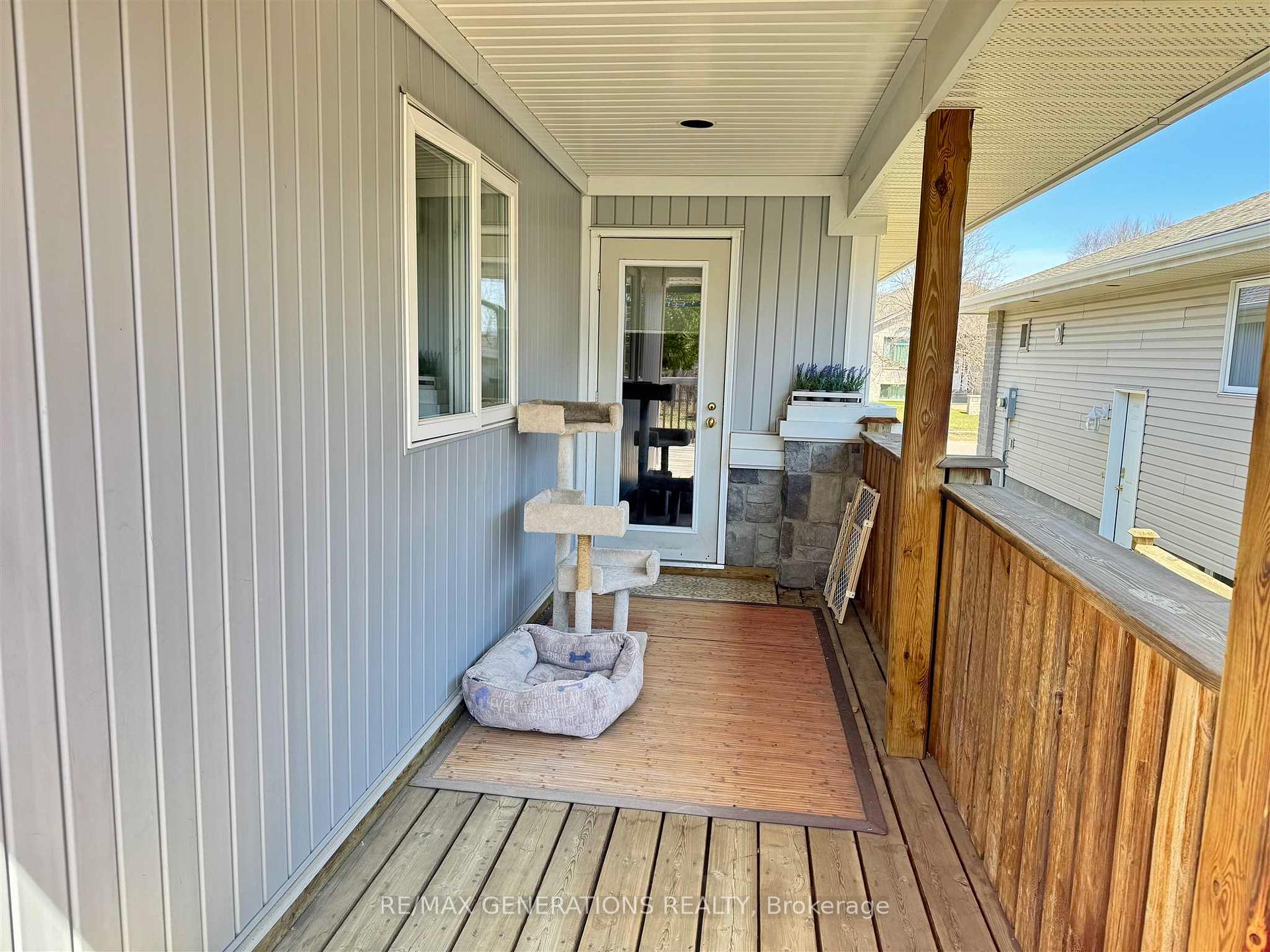 Photo 37 of 194 Wolverine Crescent, Thunder Bay, Parkdale — HOMEH
