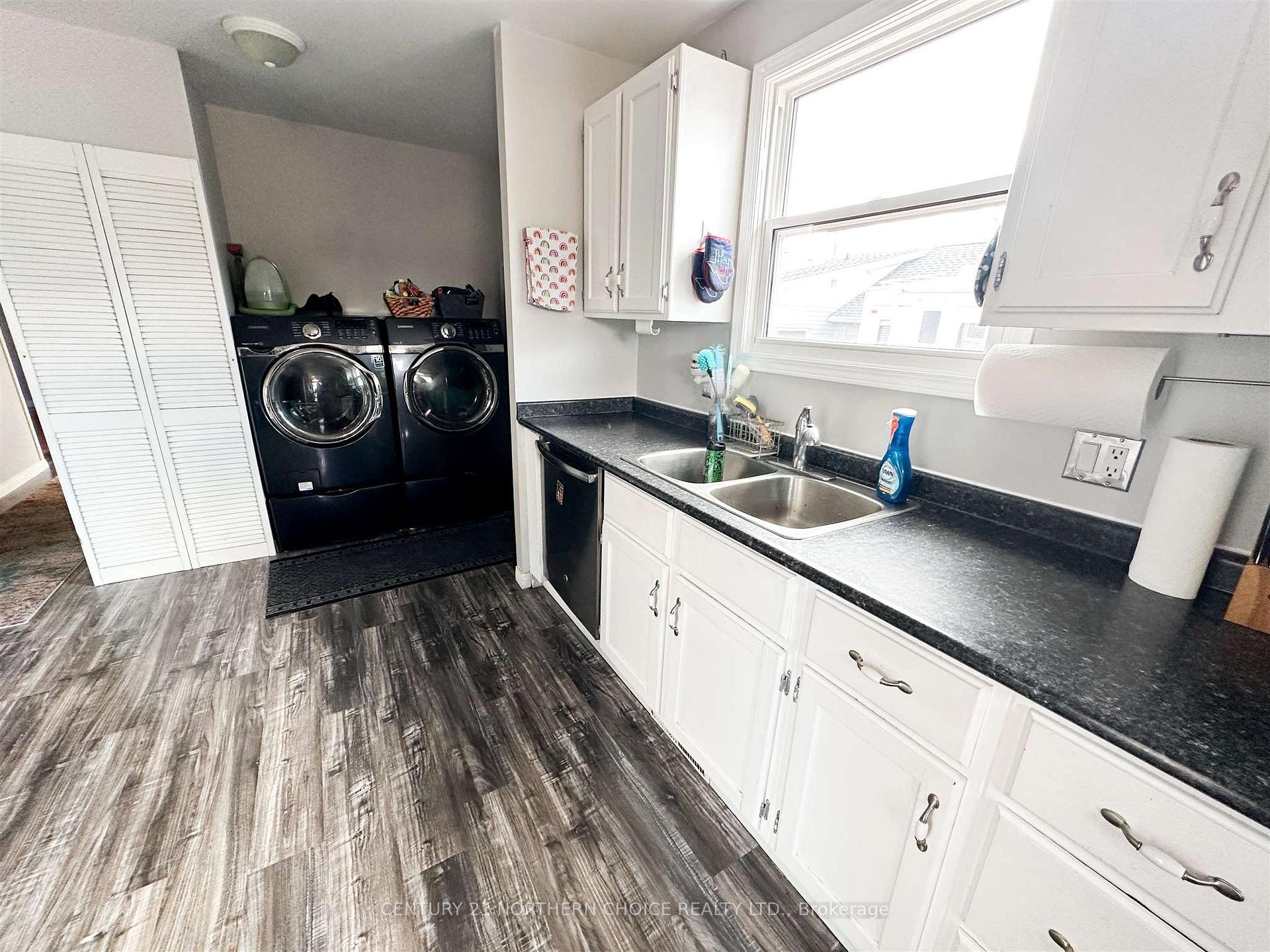 Photo 5 of 114 Dickenson Road, Red Lake — HOMEH