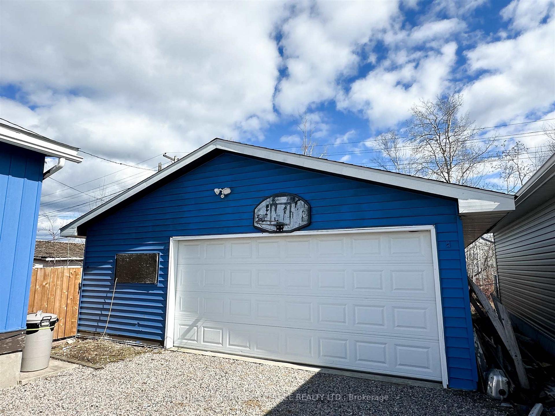 Photo 19 of 114 Dickenson Road, Red Lake — HOMEH