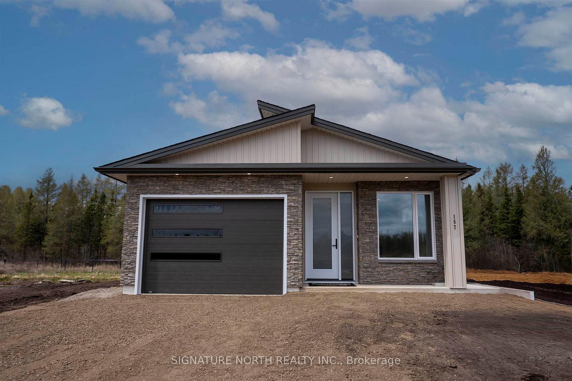 Photo 1 of 157 Bruin Crescent, Thunder Bay, Parkdale — HOMEH