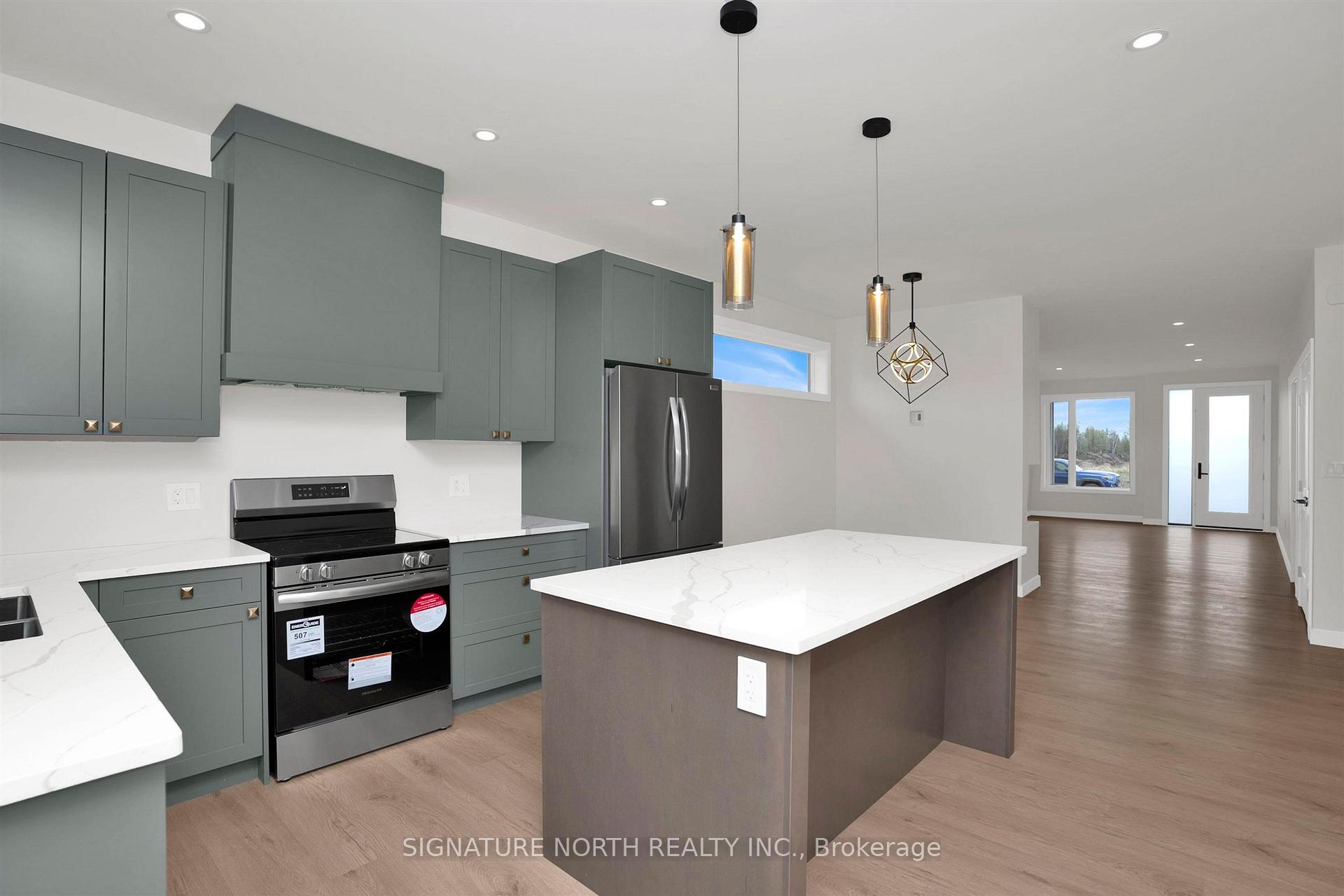 Photo 14 of 157 Bruin Crescent, Thunder Bay, Parkdale — HOMEH