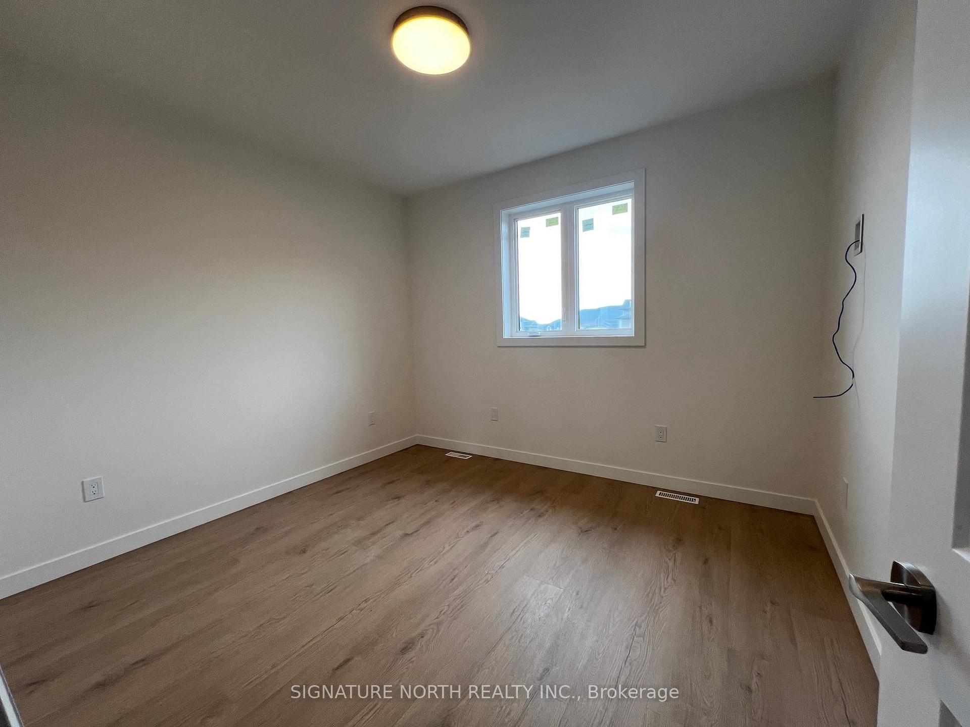 Photo 18 of 157 Bruin Crescent, Thunder Bay, Parkdale — HOMEH