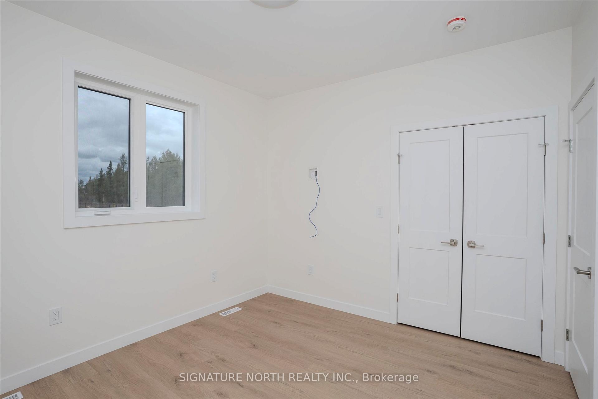 Photo 19 of 157 Bruin Crescent, Thunder Bay, Parkdale — HOMEH