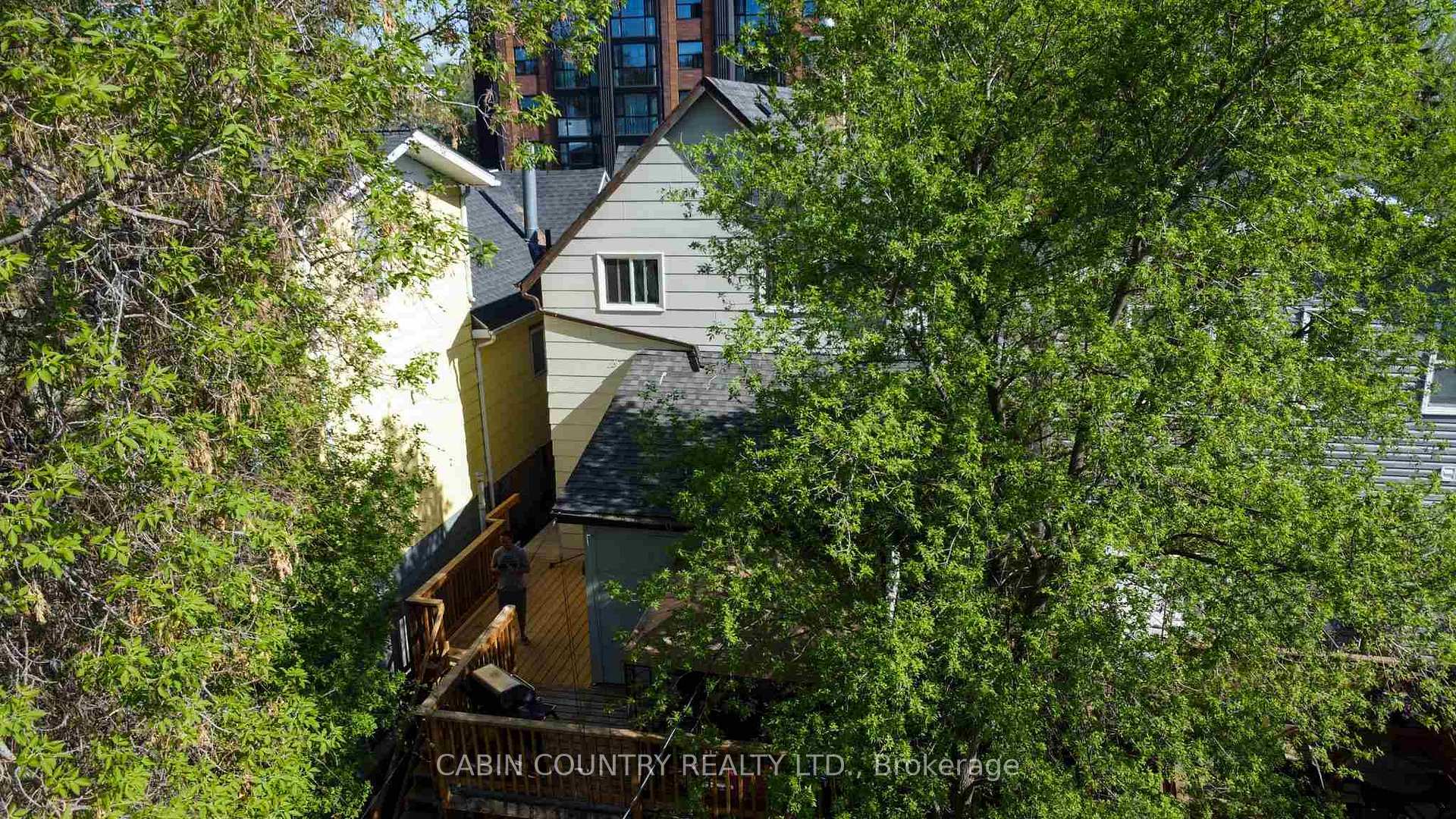 Photo 5 of 613 Park Street, Kenora, Central — HOMEH