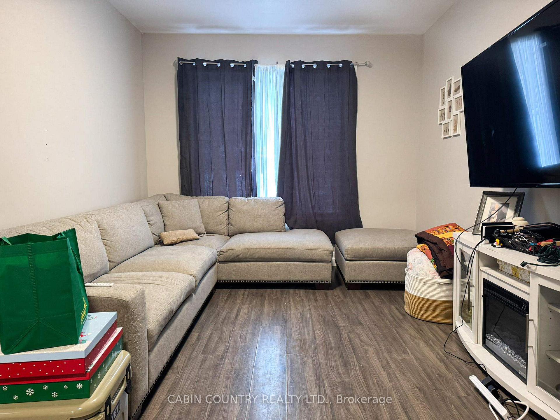 Photo 10 of 613 Park Street, Kenora, Central — HOMEH