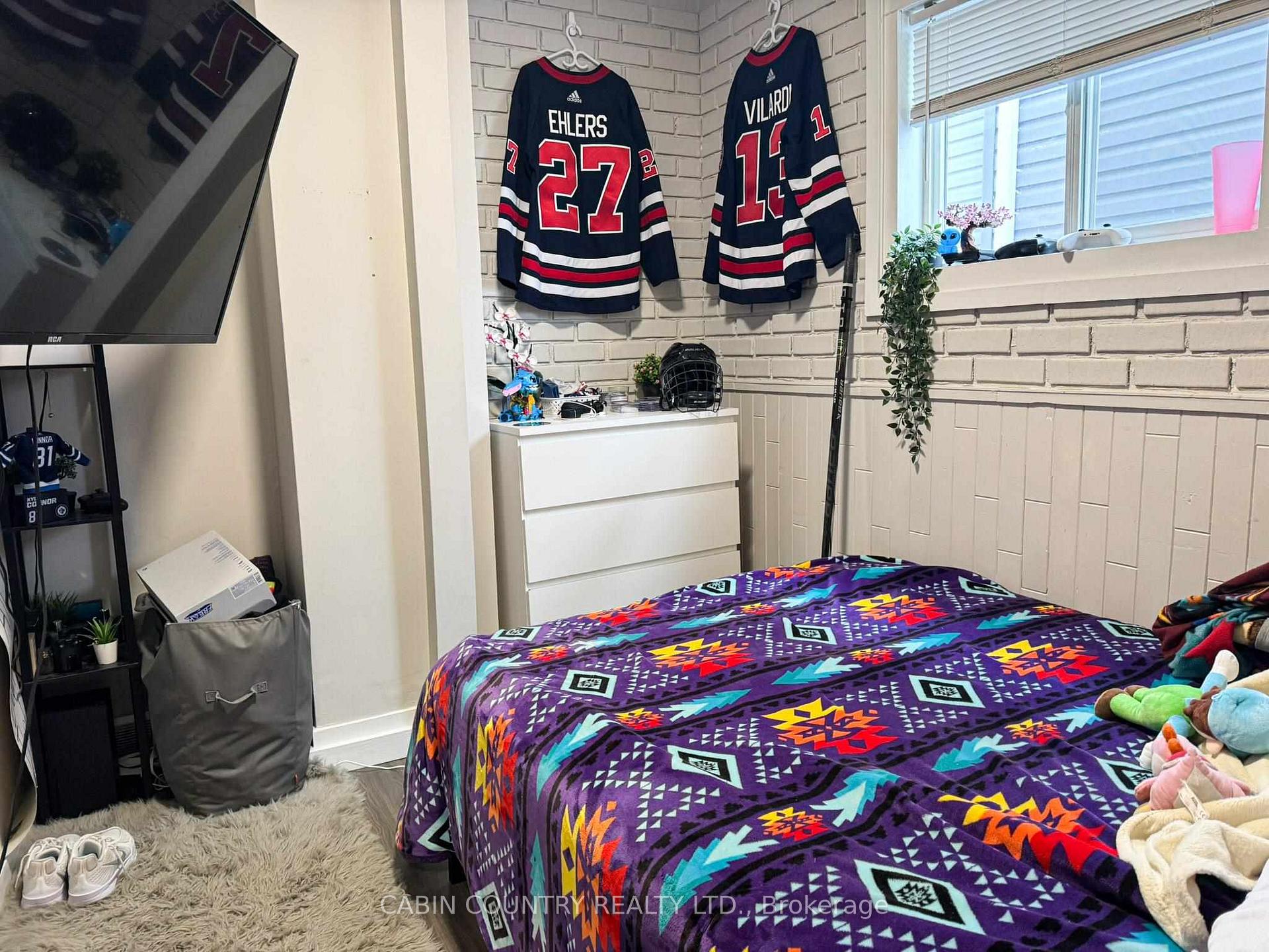 Photo 15 of 613 Park Street, Kenora, Central — HOMEH
