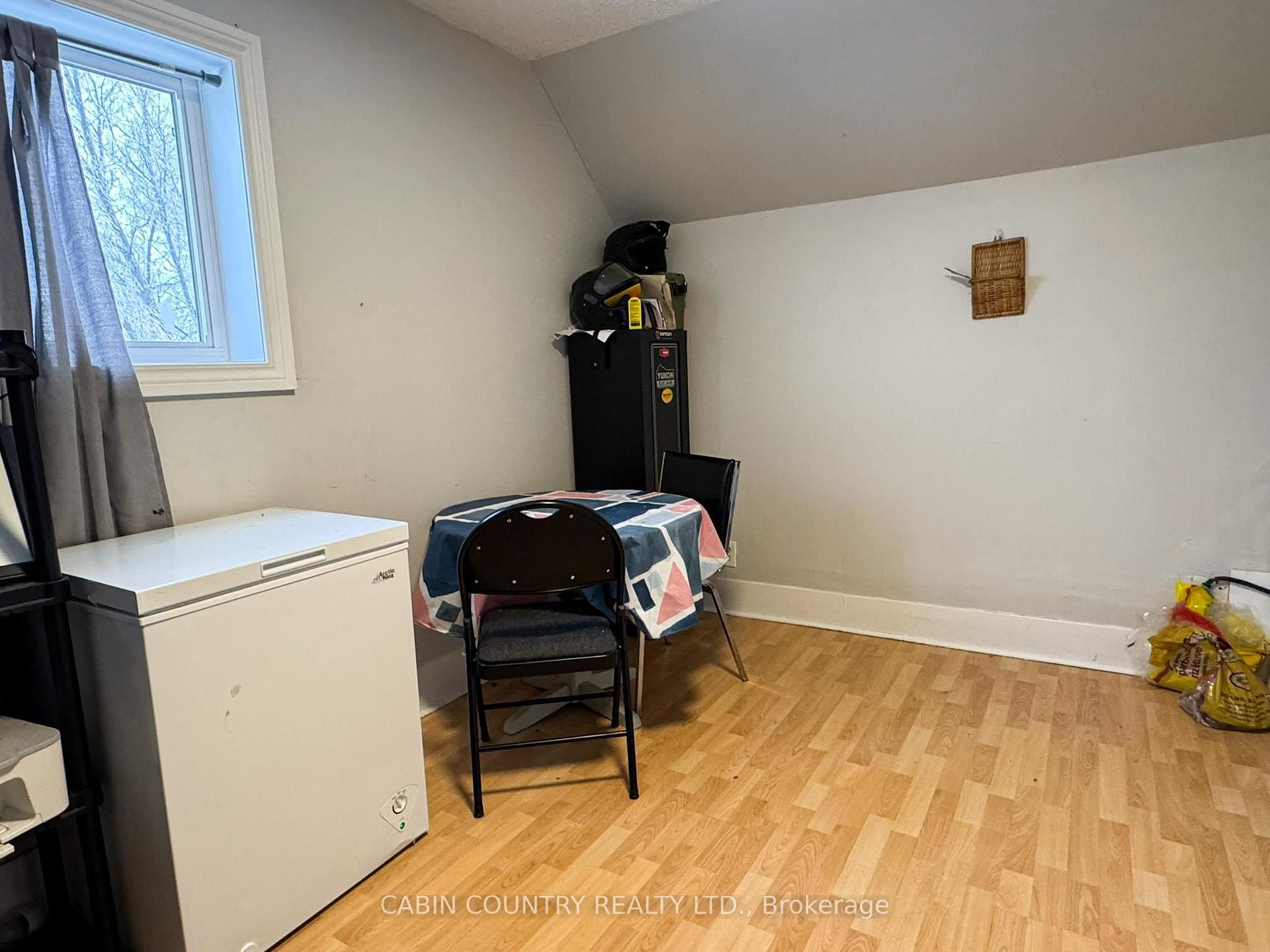 Photo 18 of 613 Park Street, Kenora, Central — HOMEH