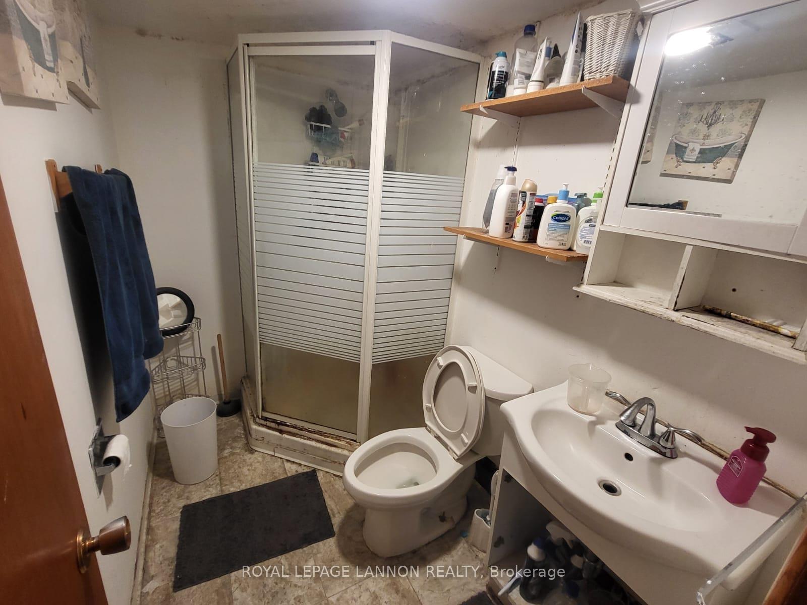 Photo 8 of 98 Banning Street, Thunder Bay, Court / Cumberland — HOMEH