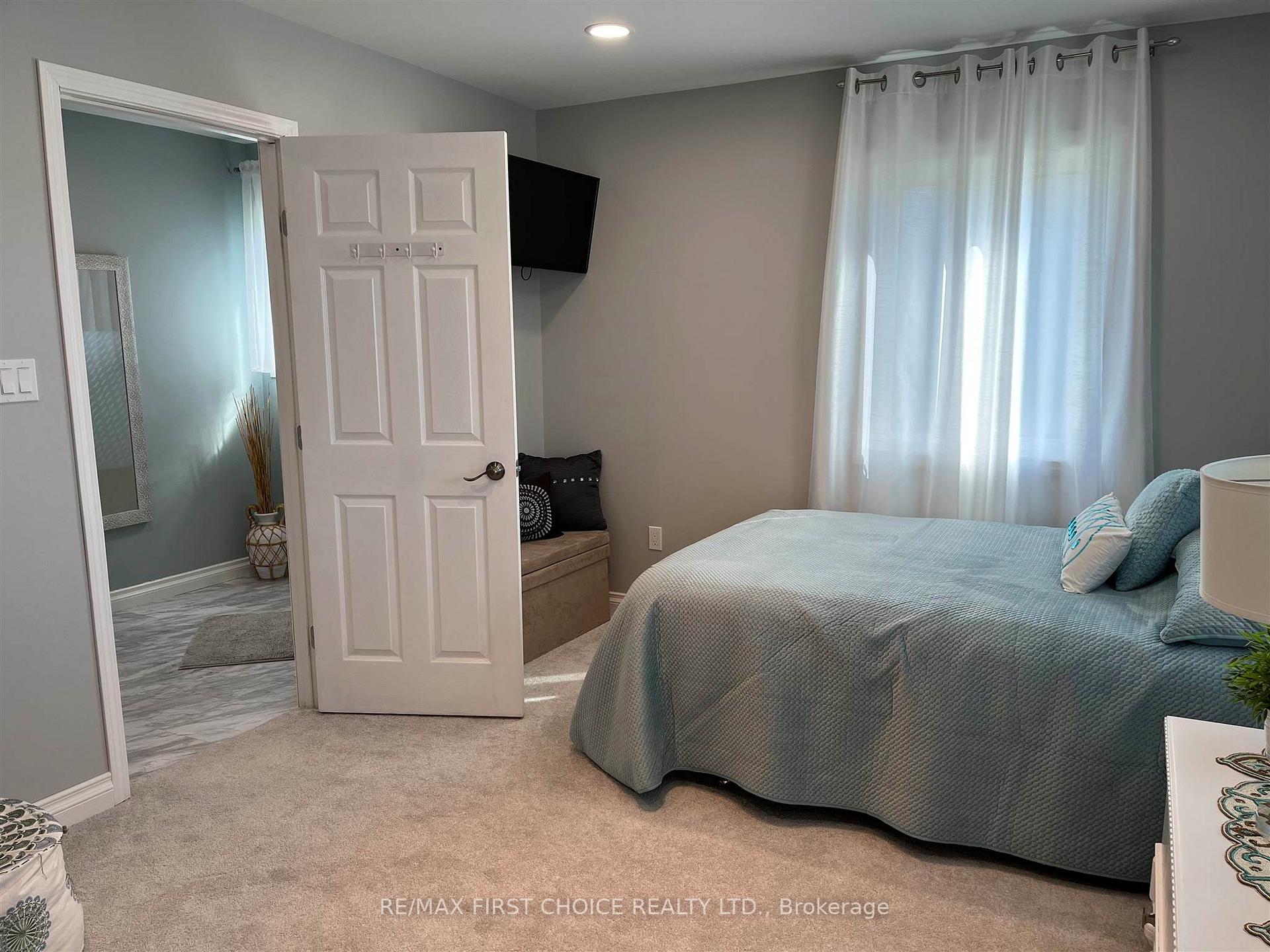 Photo 14 of 105 Willow Court, Rainy River — HOMEH