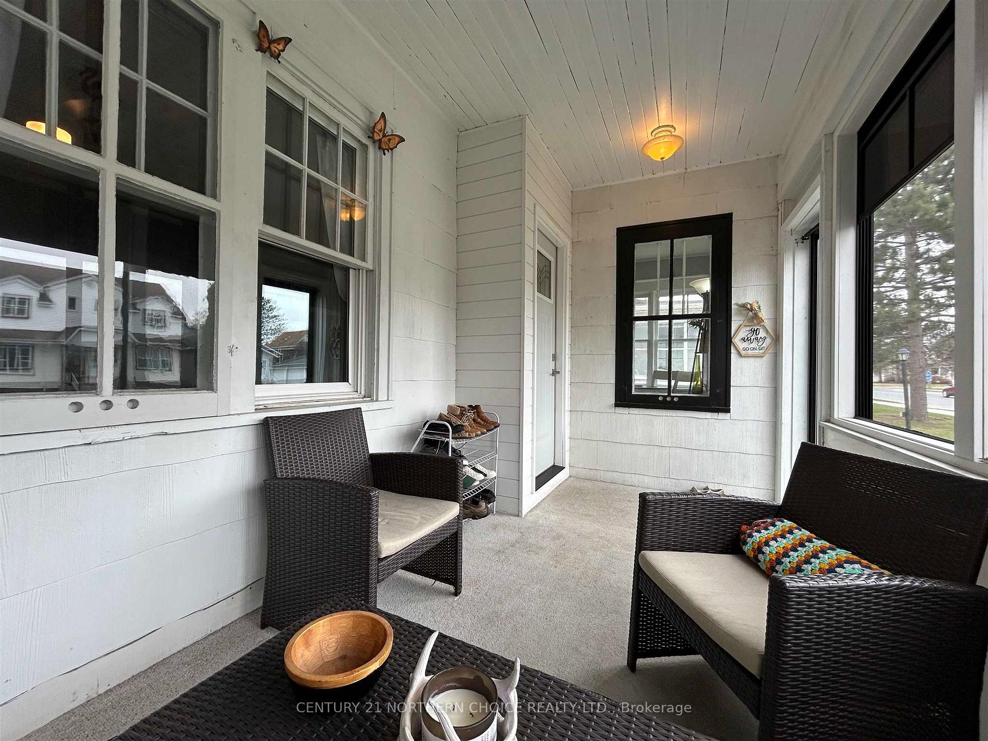 Photo 6 of 324 Second Street E, Fort Frances — HOMEH