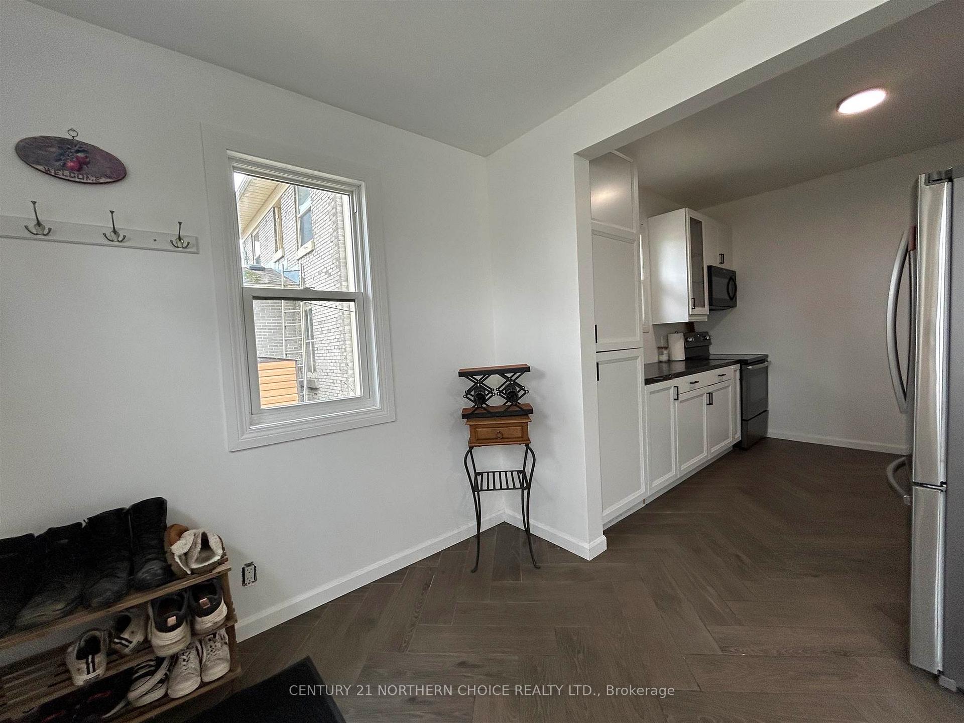 Photo 27 of 324 Second Street E, Fort Frances — HOMEH