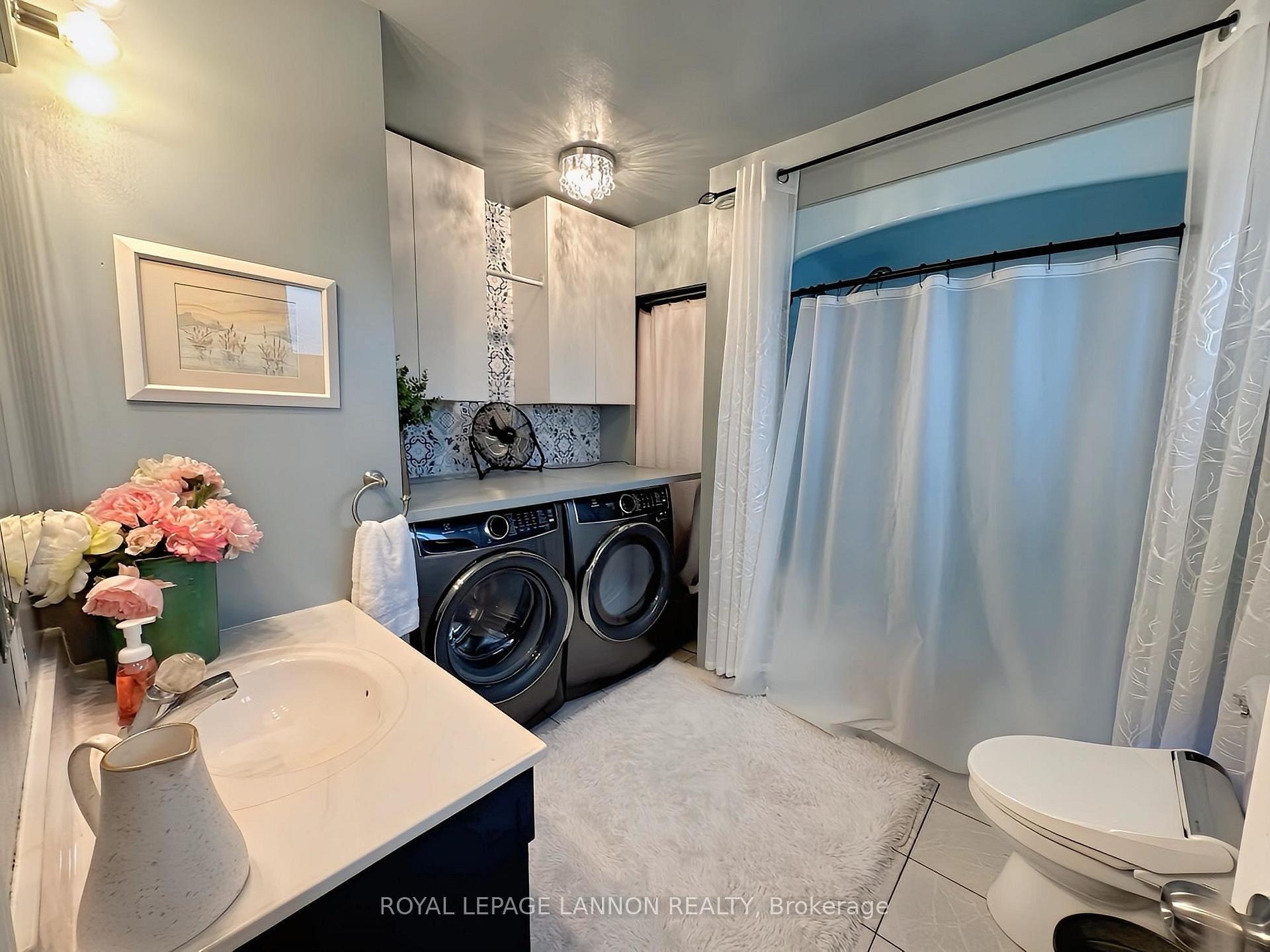 Photo 11 of 213 Third Avenue SE, Greenstone — HOMEH