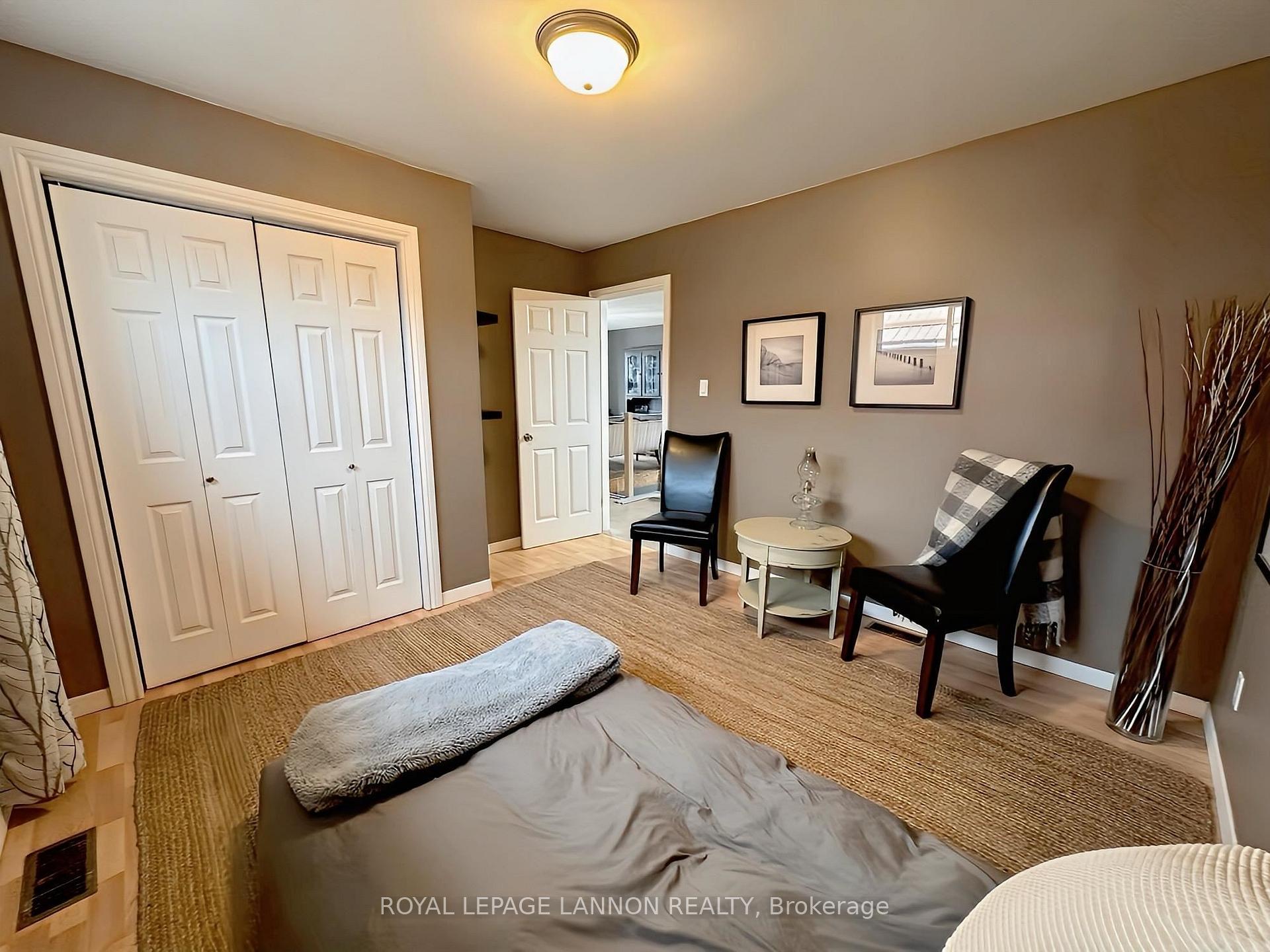 Photo 14 of 213 Third Avenue SE, Greenstone — HOMEH