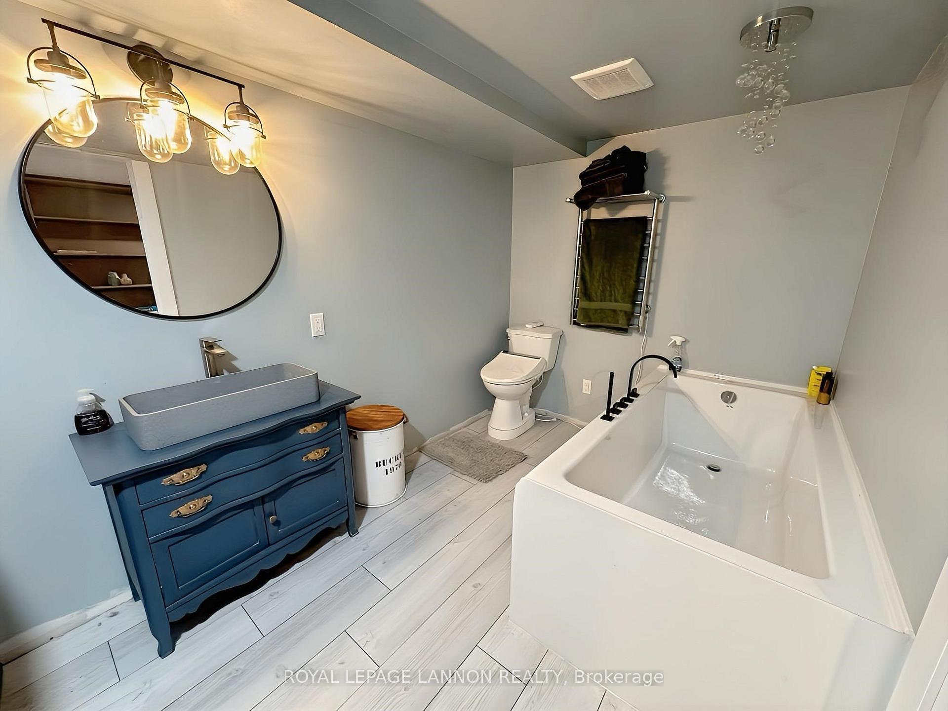 Photo 17 of 213 Third Avenue SE, Greenstone — HOMEH