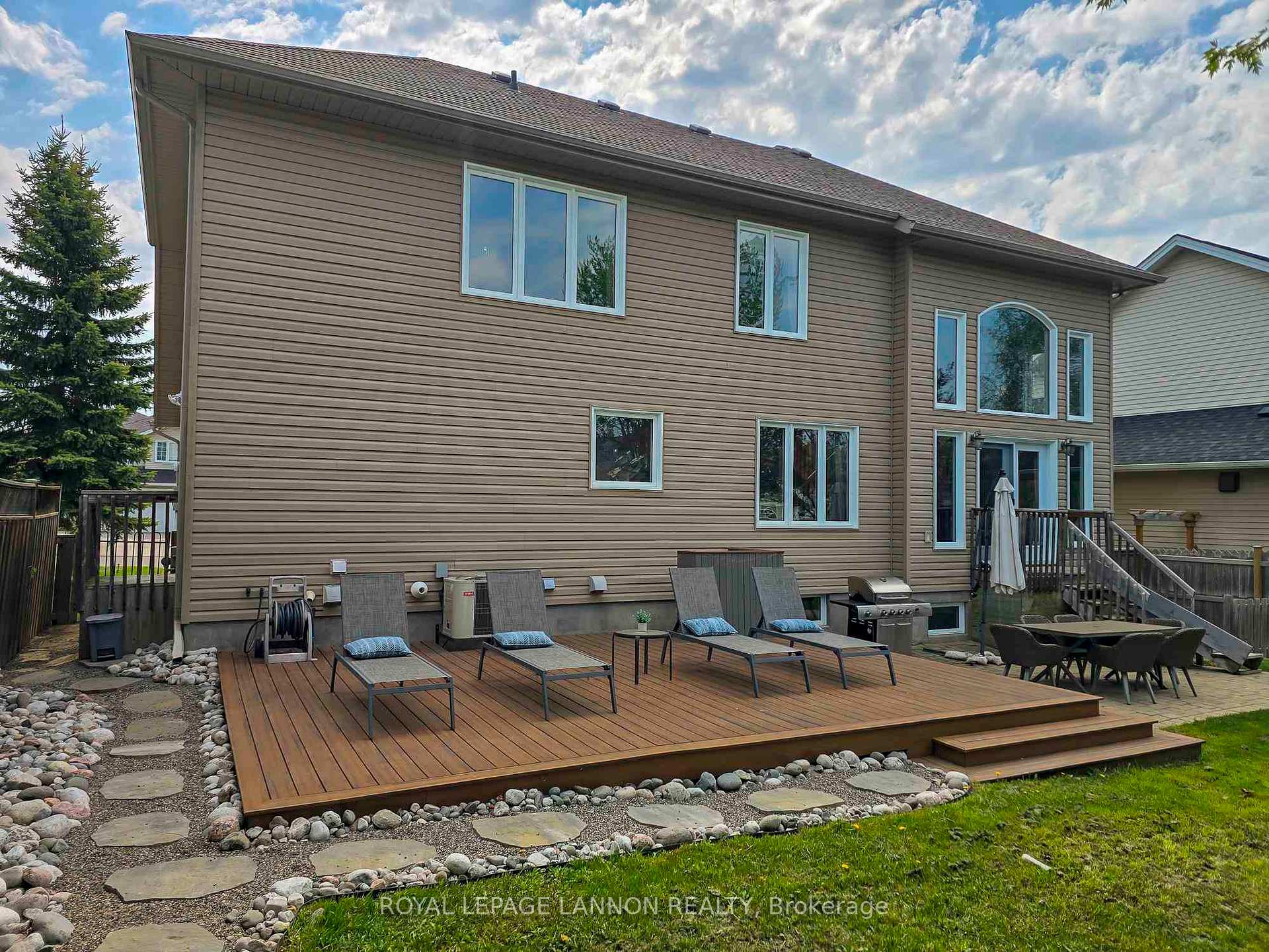 Photo 42 of 208 Cedarview Byway, Thunder Bay, River Terrace — HOMEH