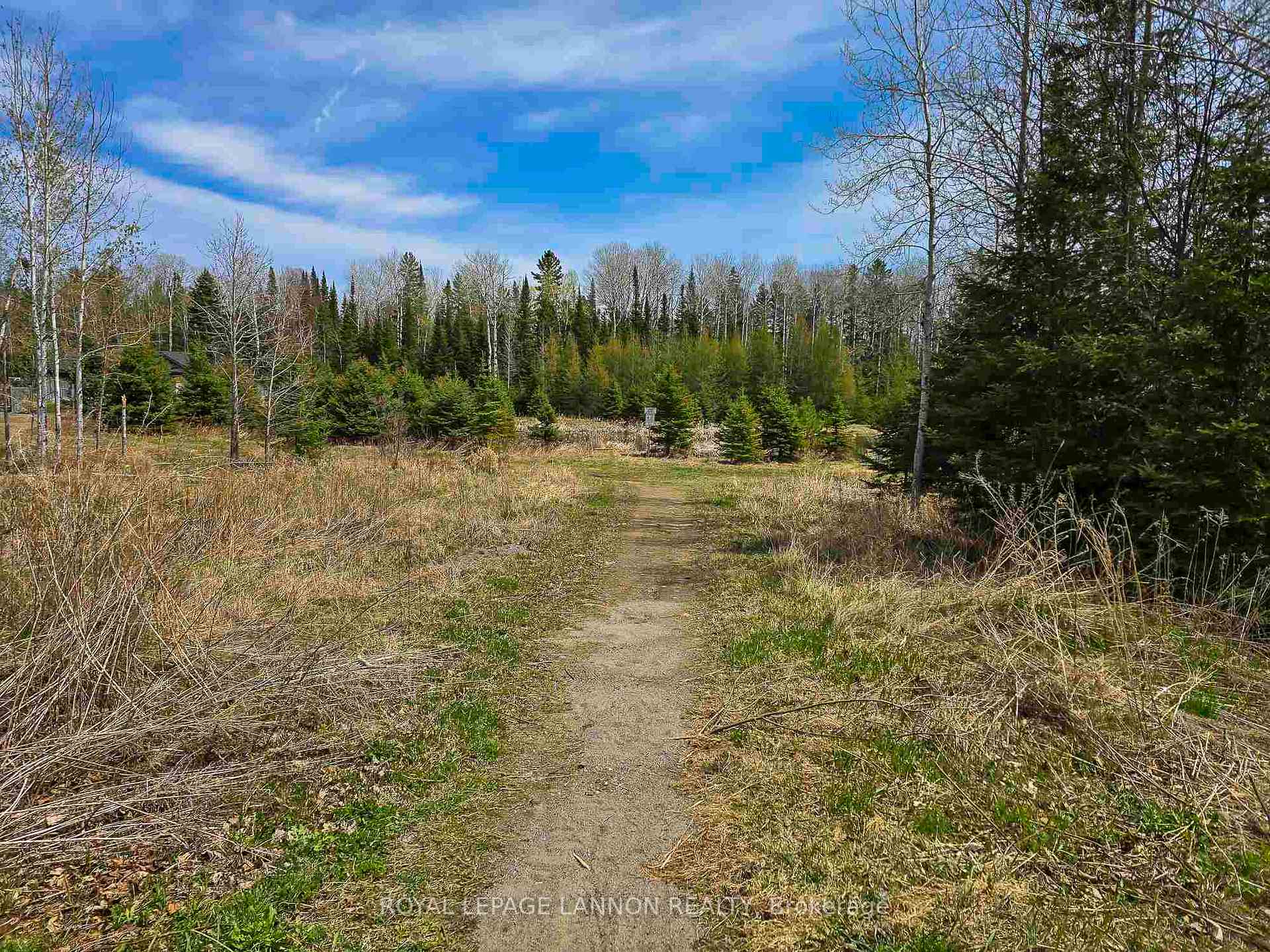 Photo 50 of 208 Cedarview Byway, Thunder Bay, River Terrace — HOMEH