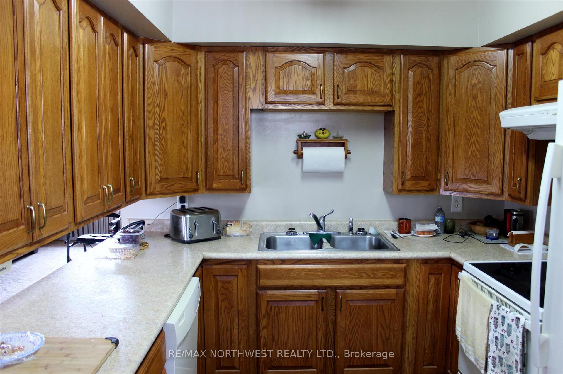 Photo 11 of 214 Third St, Rainy River — HOMEH