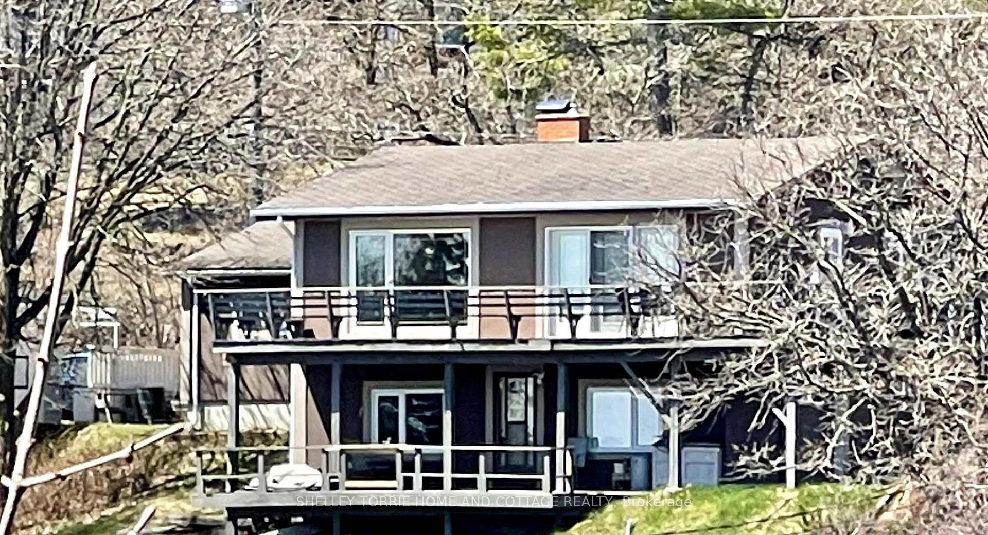 Photo 2 of 411 Lakeview Drive, Kenora, Norman — HOMEH