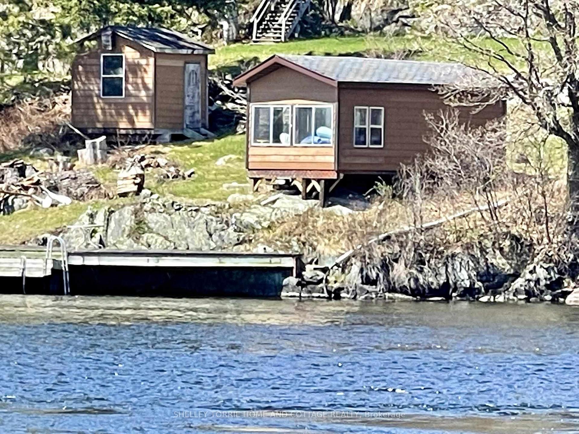 Photo 4 of 411 Lakeview Drive, Kenora, Norman — HOMEH