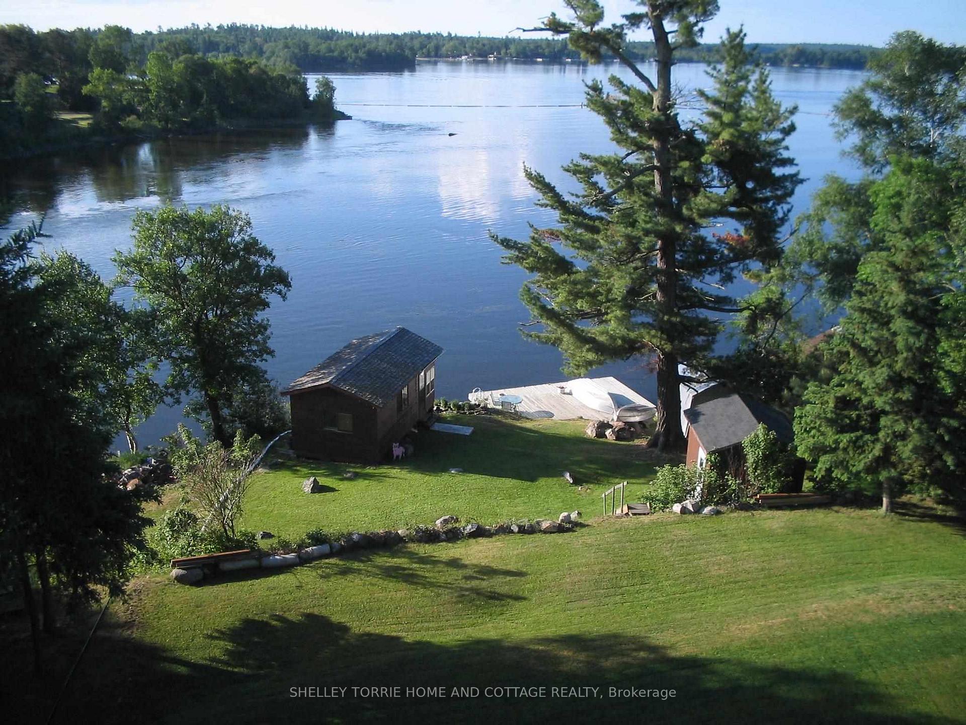 Photo 5 of 411 Lakeview Drive, Kenora, Norman — HOMEH