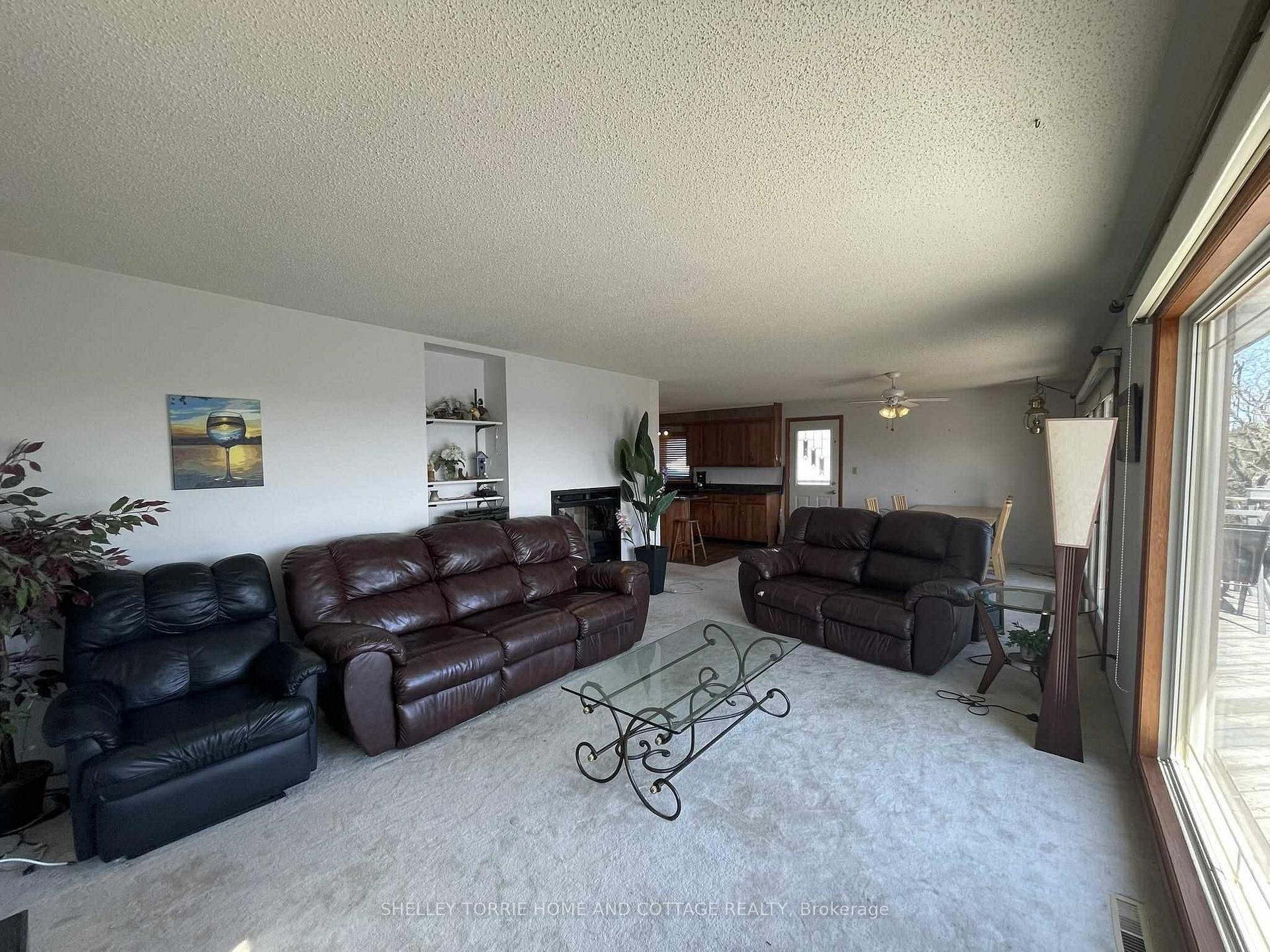 Photo 14 of 411 Lakeview Drive, Kenora, Norman — HOMEH