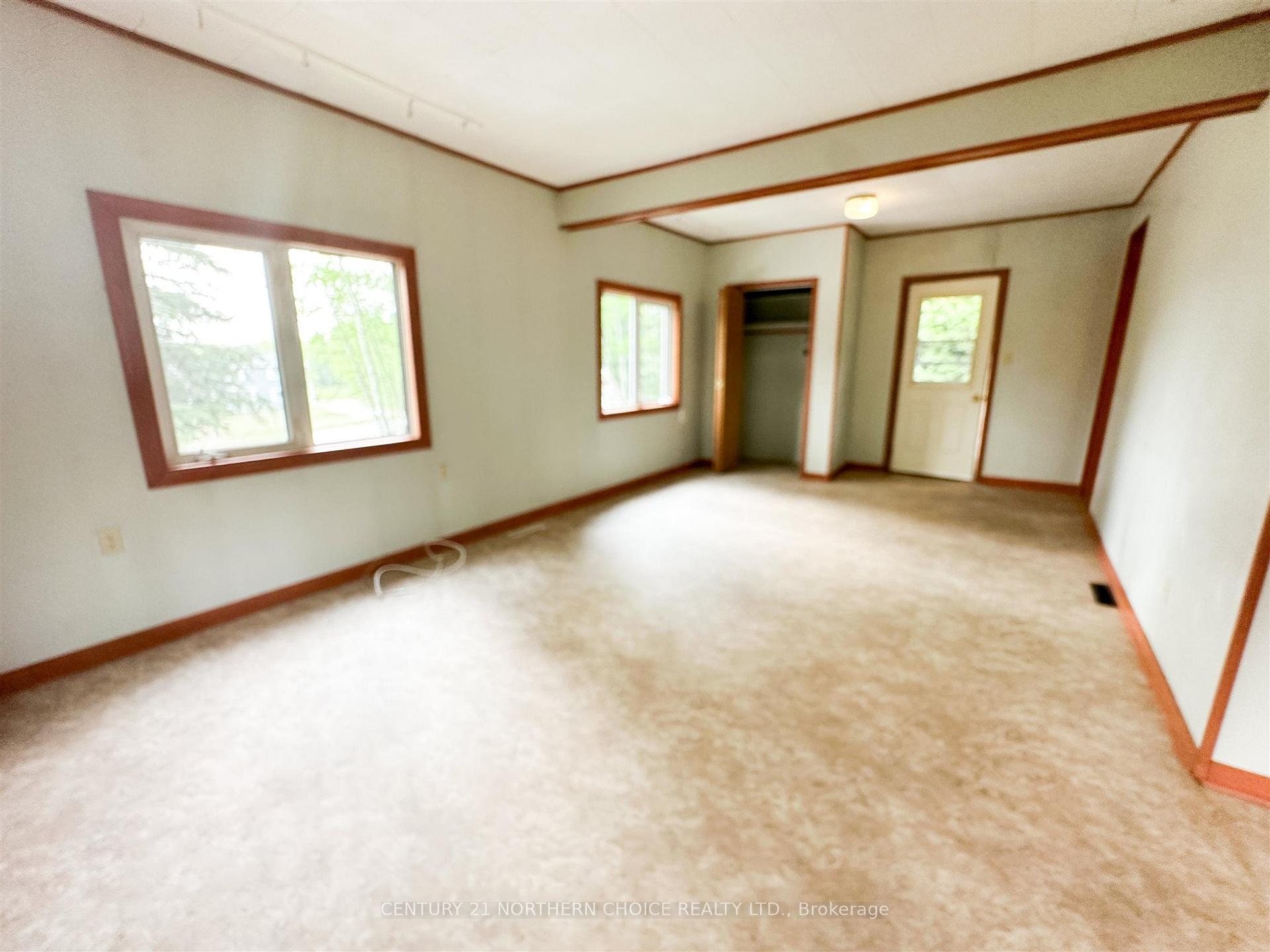 Photo 3 of 25 Forestry Road, Red Lake — HOMEH