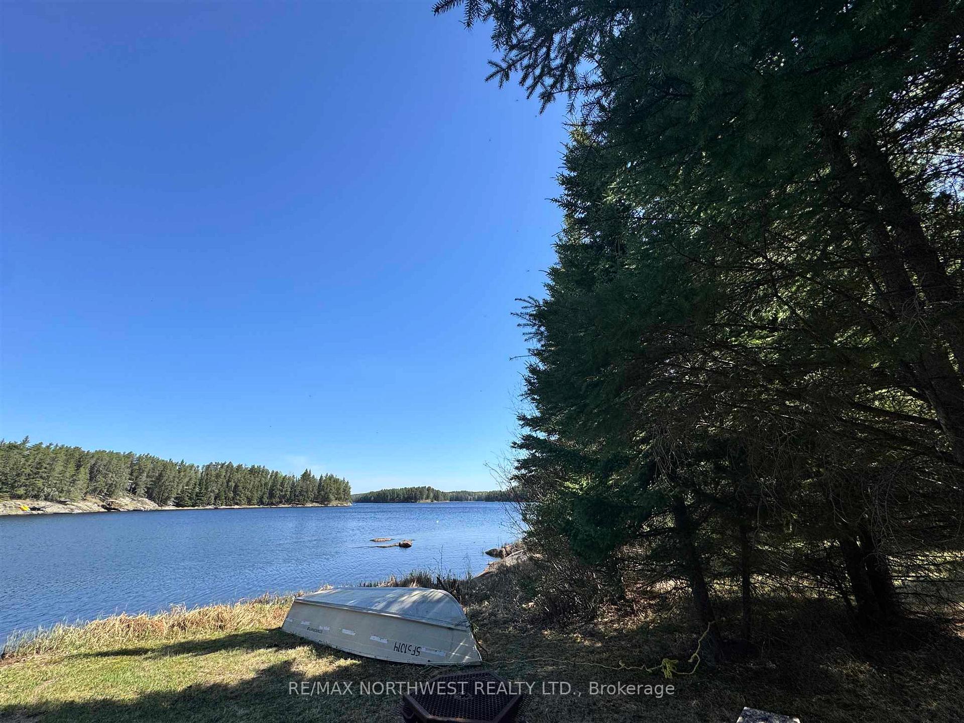 Photo 3 of 8 Easy Street, Kenora, Kenora Northeast — HOMEH