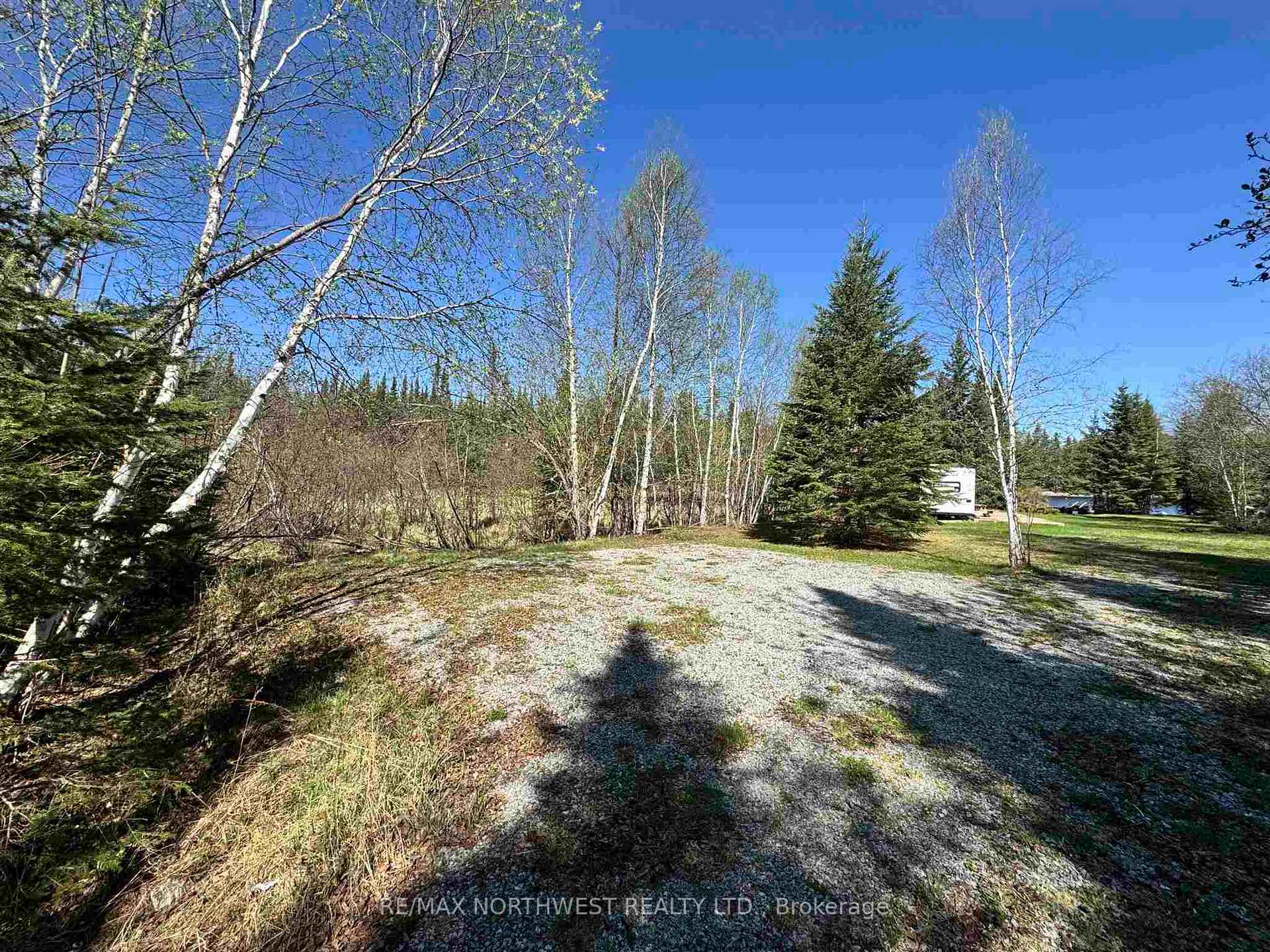Photo 6 of 8 Easy Street, Kenora, Kenora Northeast — HOMEH