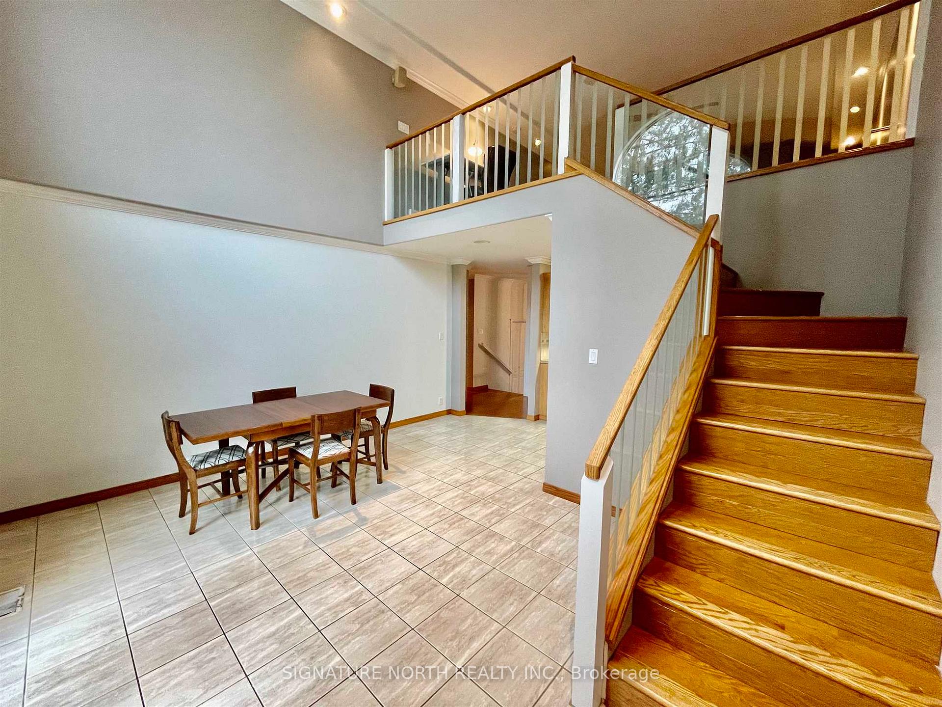 Photo 8 of 1227 Regina Ave, Thunder Bay, John Street North — HOMEH
