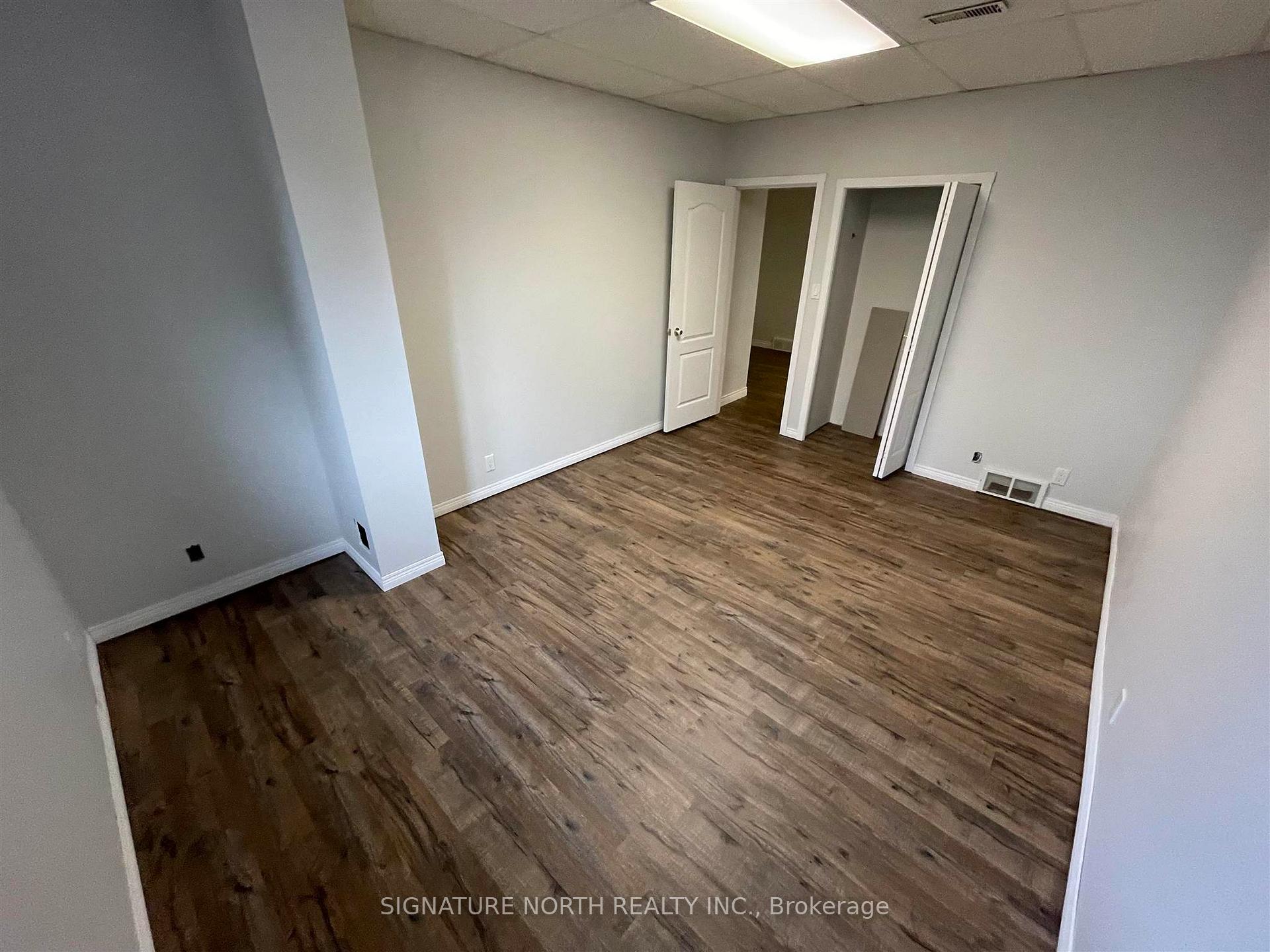 Photo 32 of 1227 Regina Ave, Thunder Bay, John Street North — HOMEH