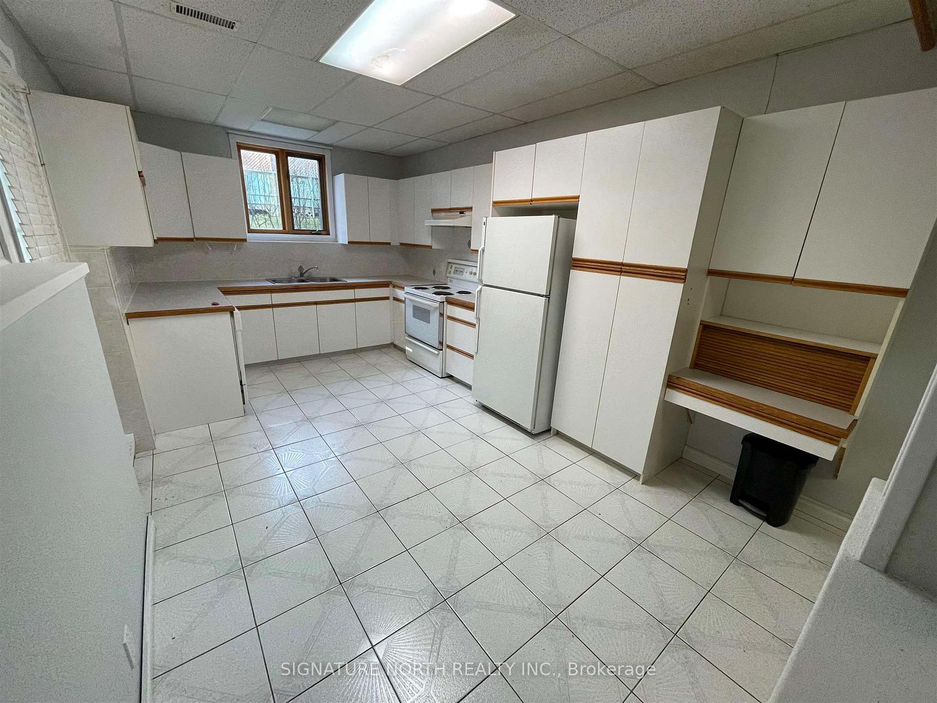 Photo 34 of 1227 Regina Ave, Thunder Bay, John Street North — HOMEH