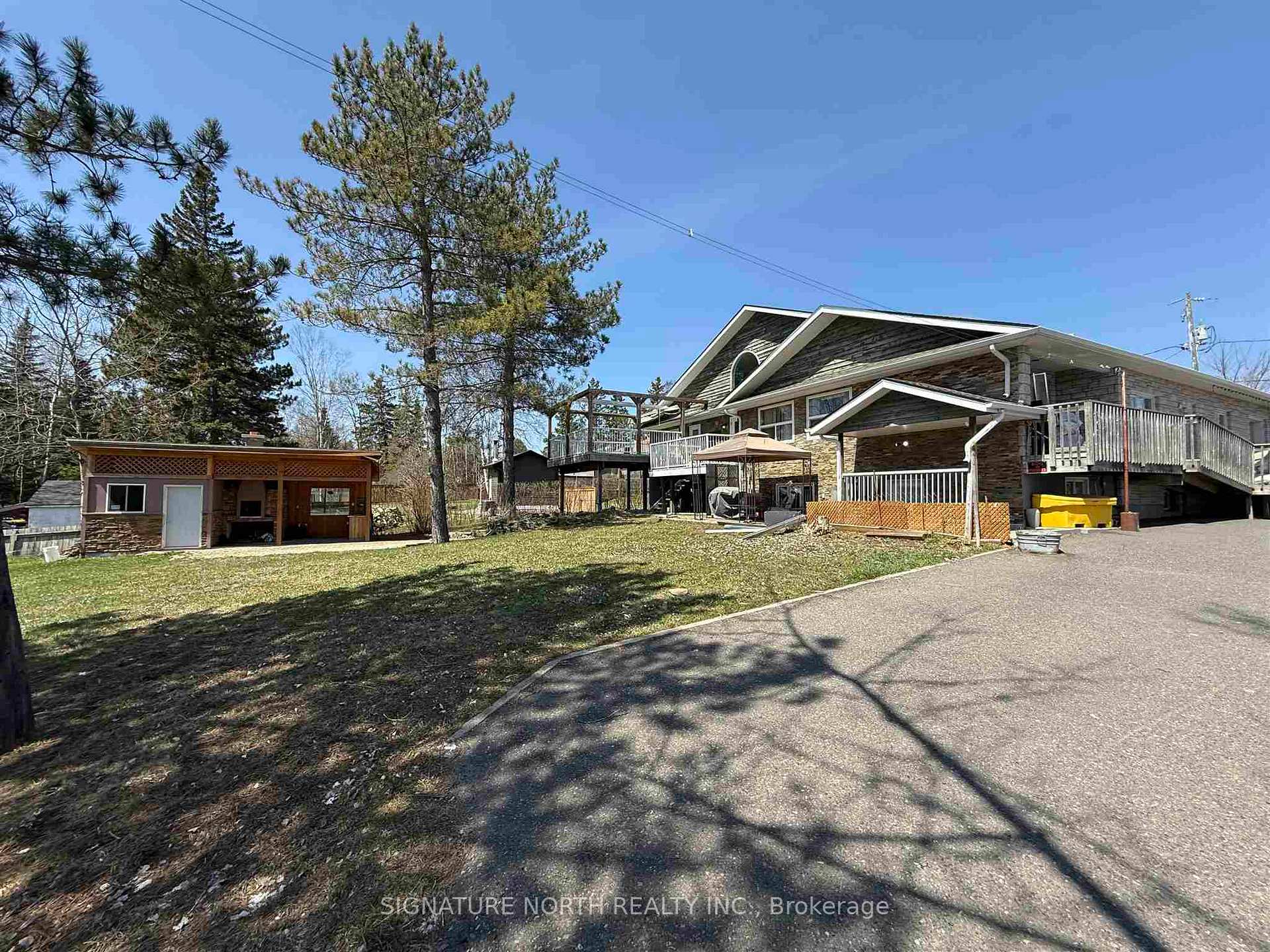 Photo 47 of 1227 Regina Ave, Thunder Bay, John Street North — HOMEH