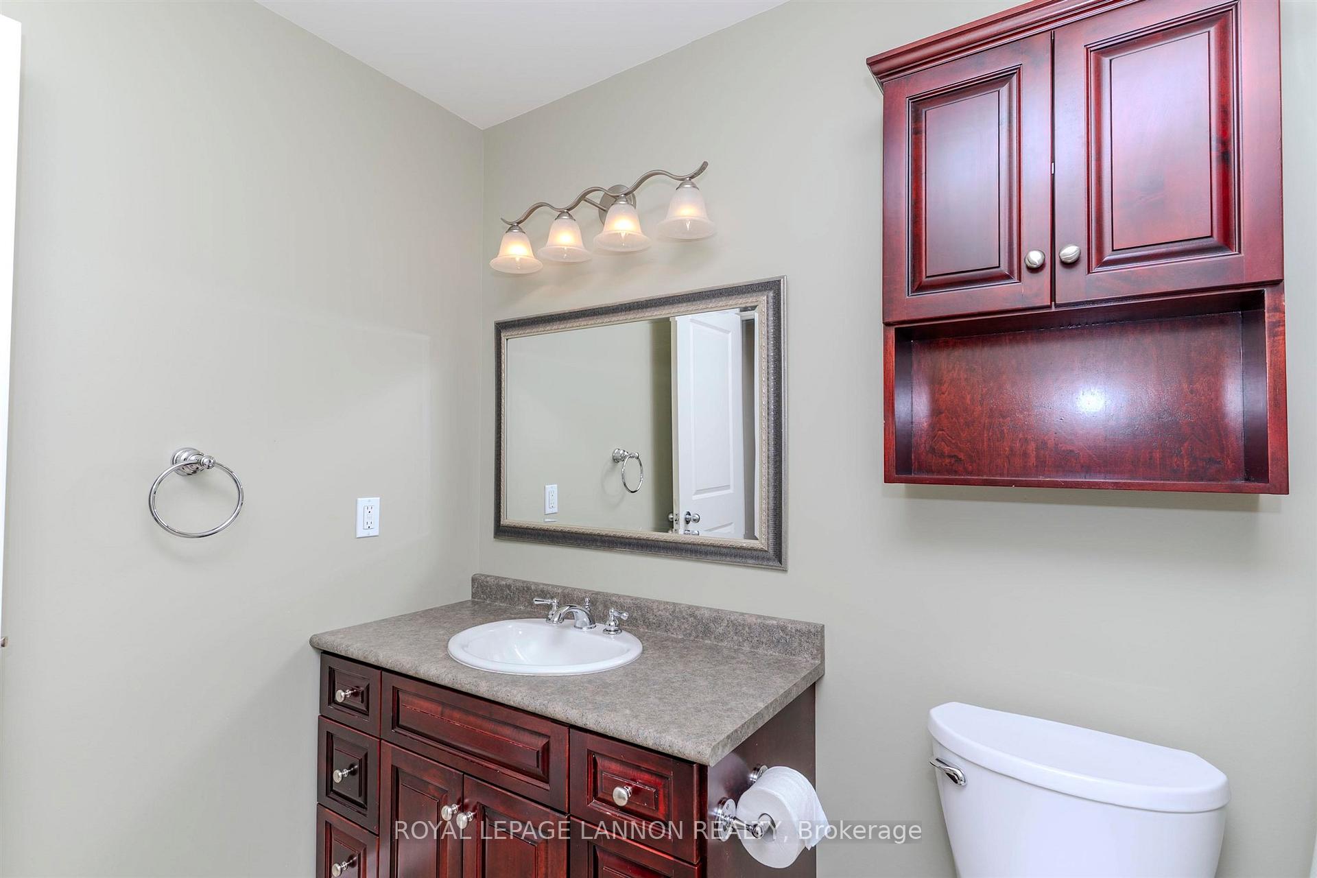 Photo 24 of 356 Fairbrooke Crescent, Thunder Bay, River Terrace — HOMEH