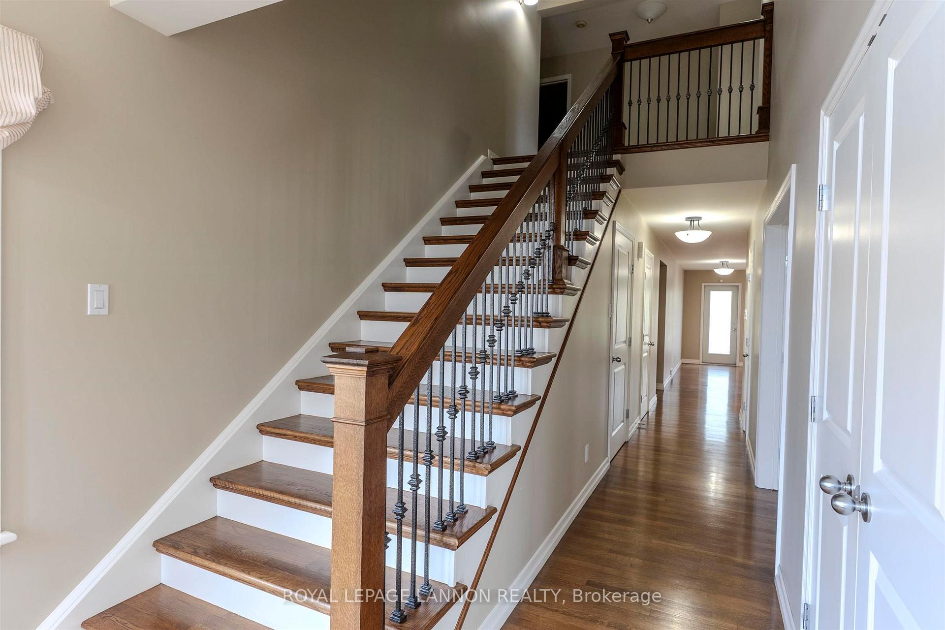 Photo 28 of 356 Fairbrooke Crescent, Thunder Bay, River Terrace — HOMEH