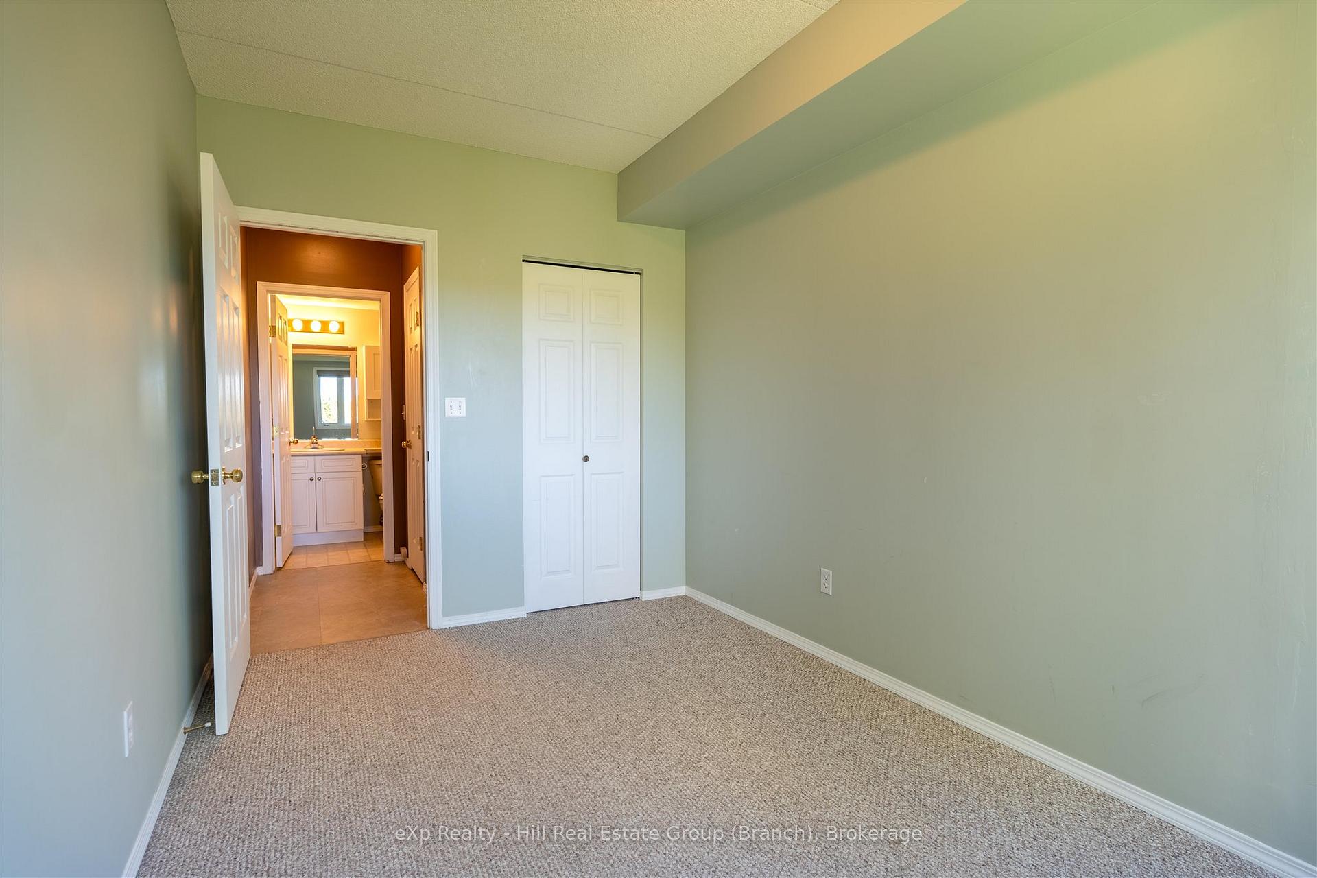 Photo 25 of Unit 204, 315 Hilldale, Thunder Bay, Dawson Heights — HOMEH