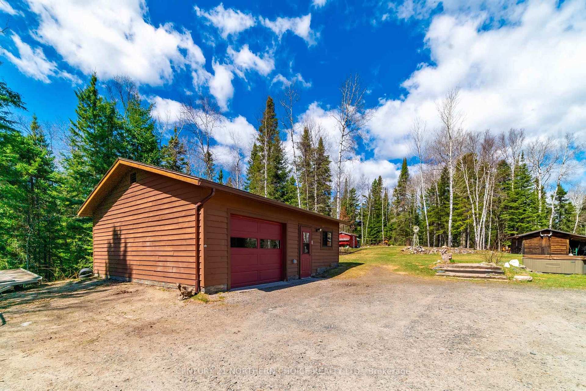 Photo 32 of 361 Howey Street, Red Lake — HOMEH