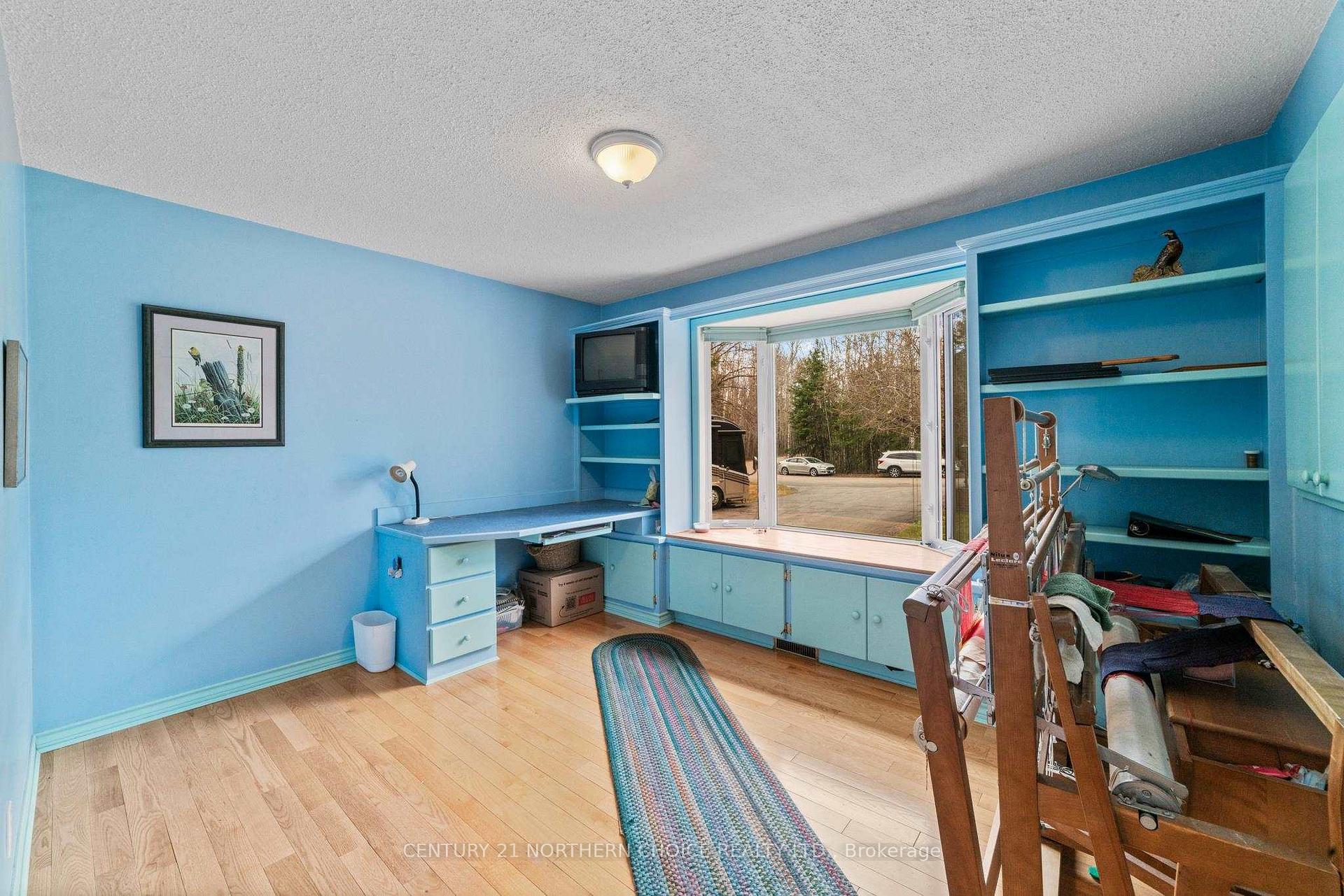 Photo 23 of 33 Cochenour Crescent, Red Lake — HOMEH