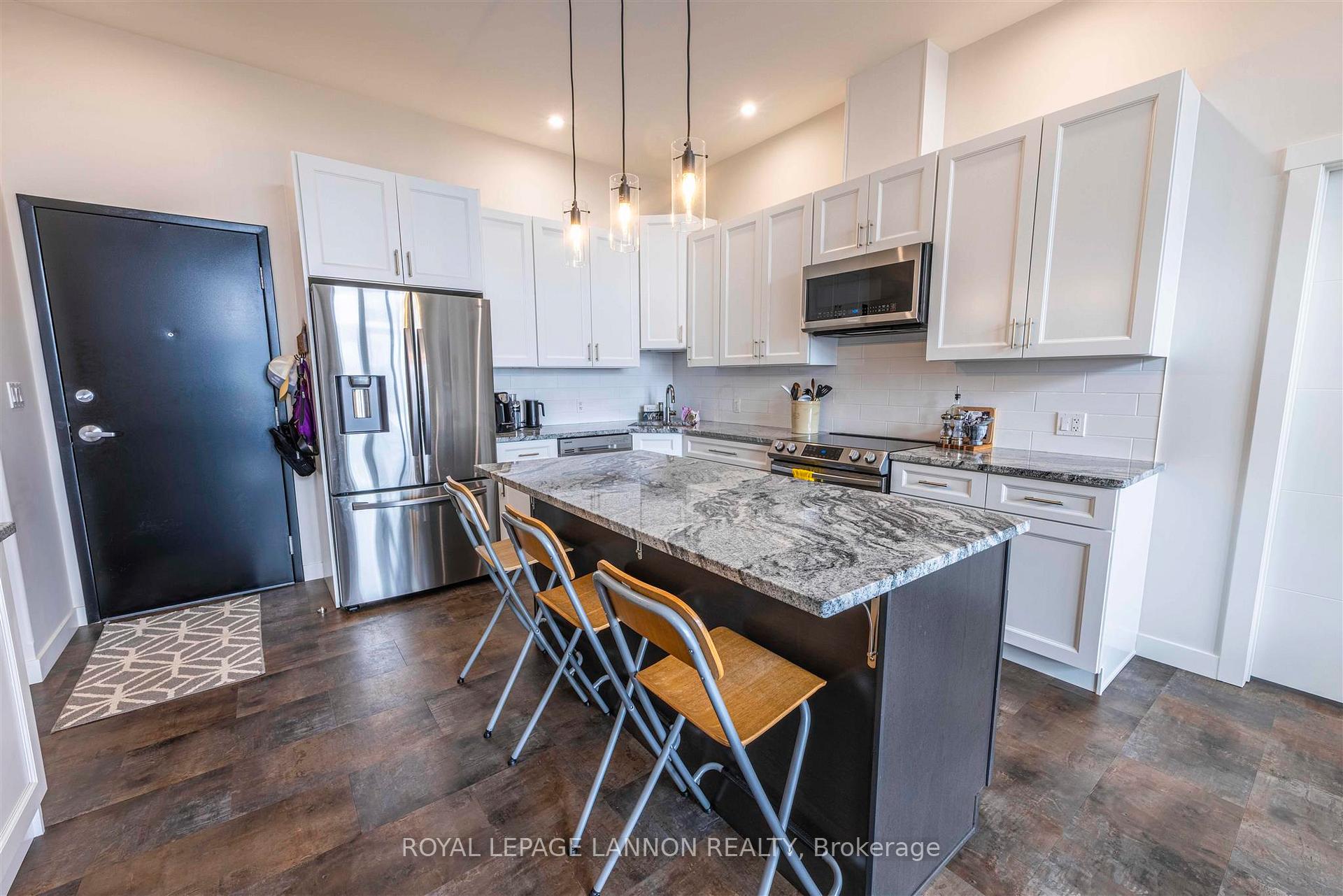 Photo 10 of Unit #3409, 96 High Street, Thunder Bay, College Heights — HOMEH