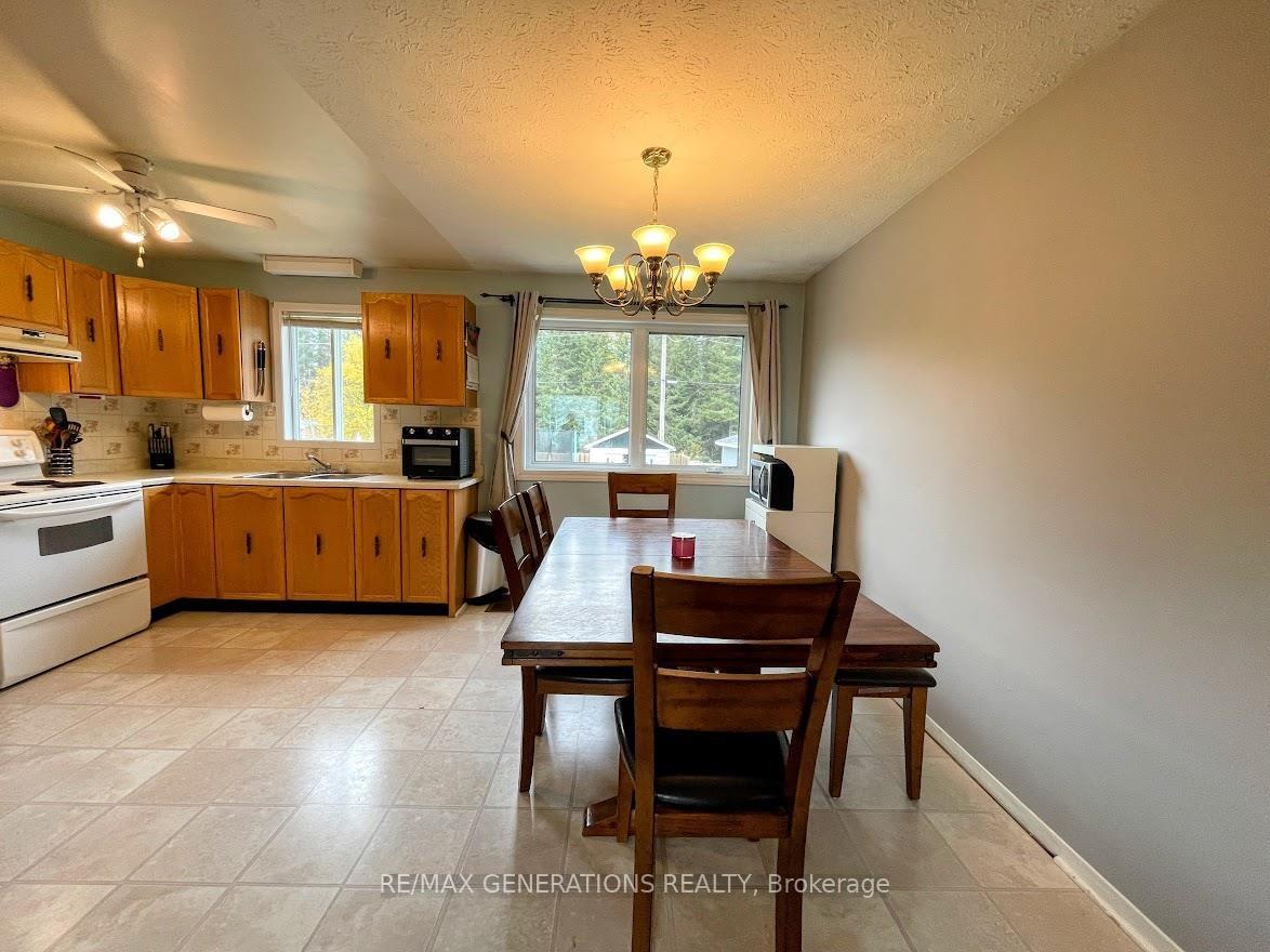 Photo 2 of 52 Matachewan Road, Manitouwadge — HOMEH