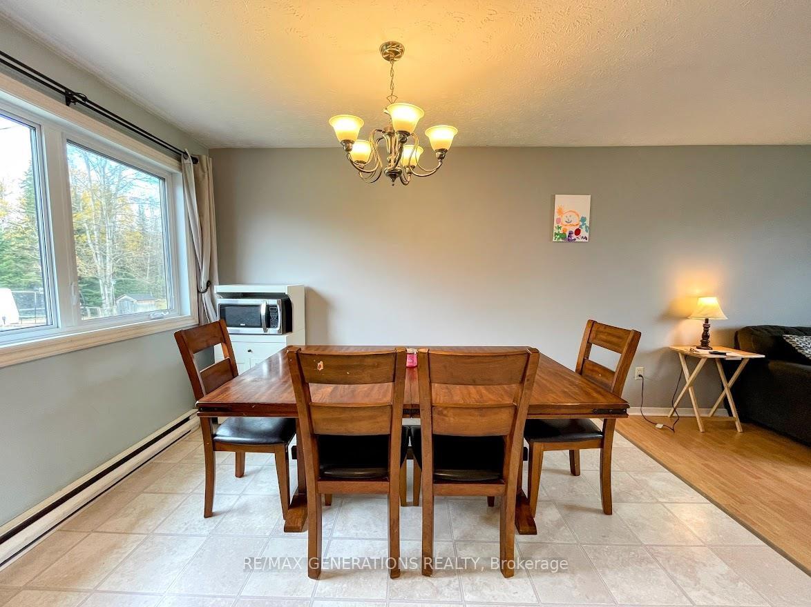 Photo 6 of 52 Matachewan Road, Manitouwadge — HOMEH
