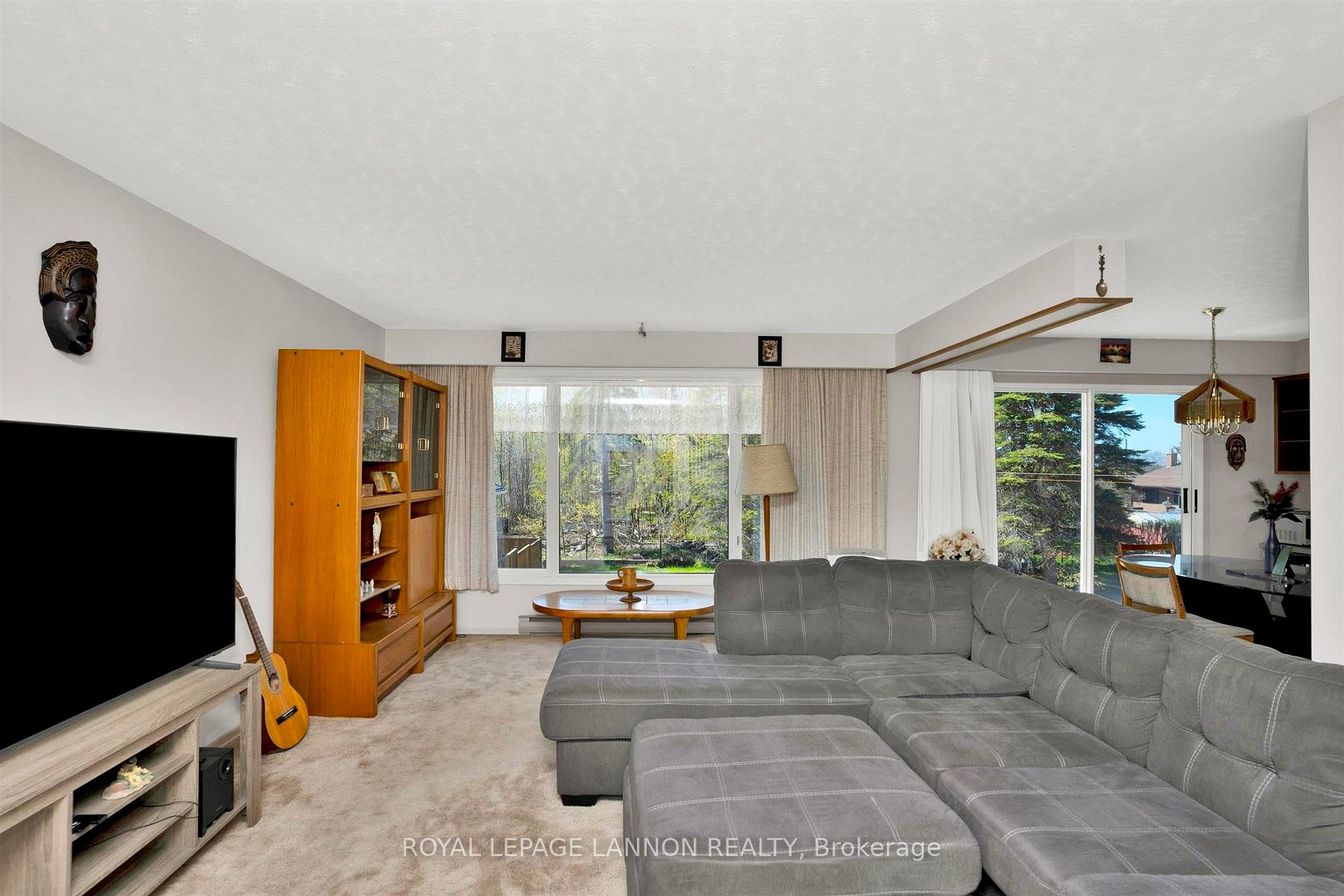Photo 8 of 429 Elliott Street, Thunder Bay, Current River — HOMEH