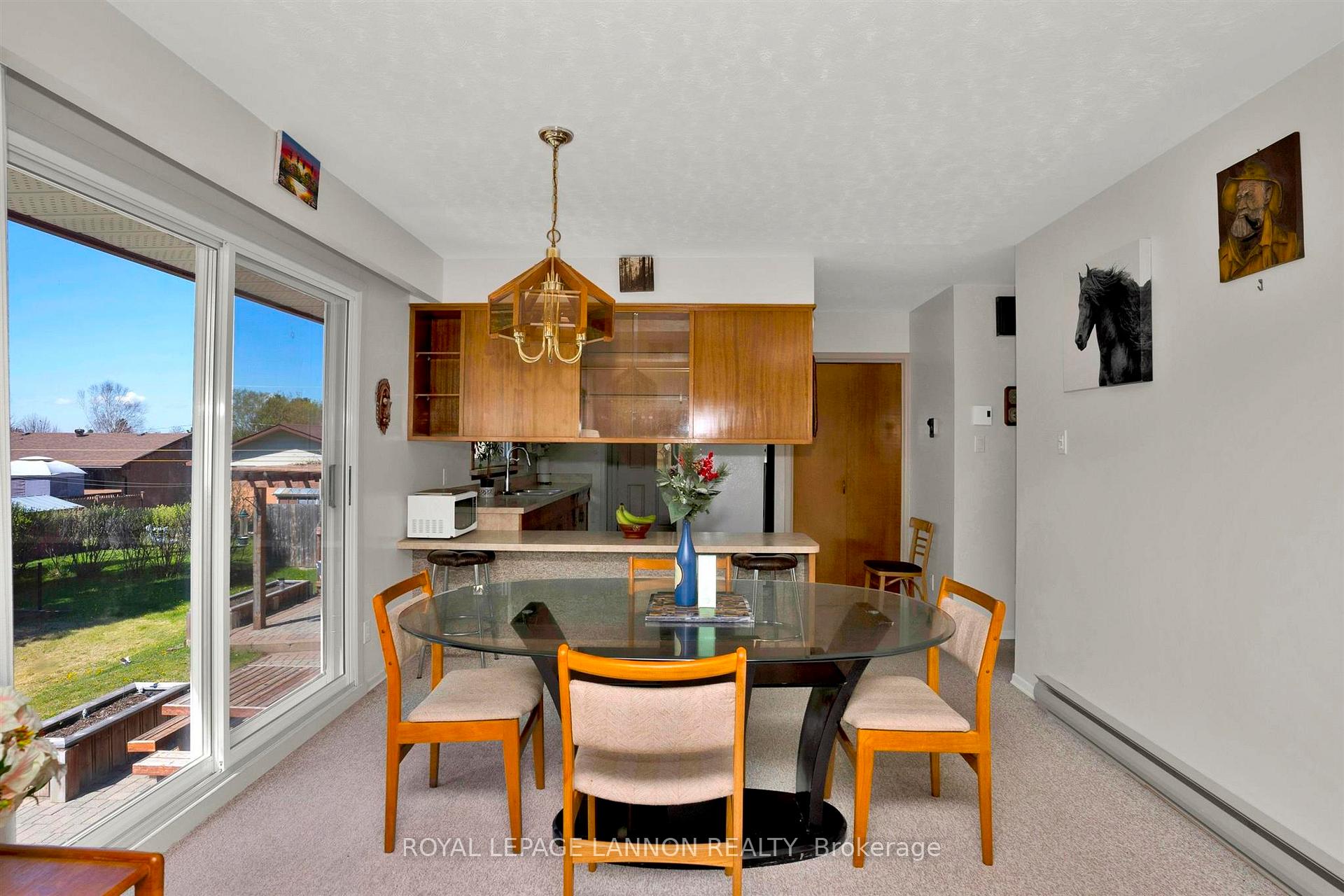 Photo 12 of 429 Elliott Street, Thunder Bay, Current River — HOMEH