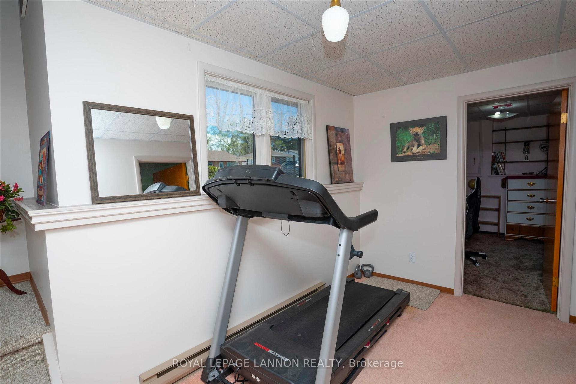 Photo 21 of 429 Elliott Street, Thunder Bay, Current River — HOMEH