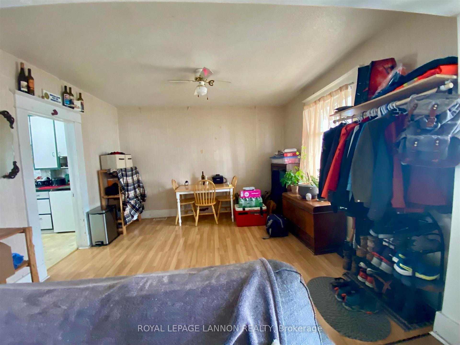 Photo 11 of 16 Johnson Avenue, Thunder Bay, Court / Cumberland — HOMEH