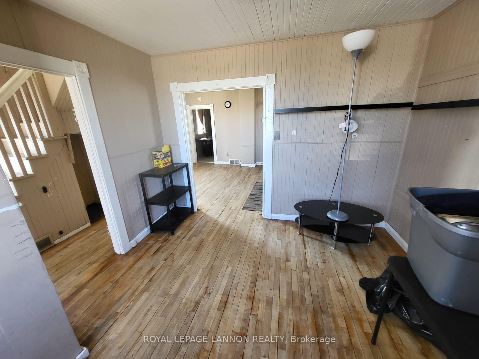 Photo 5 of 624 High Street S, Thunder Bay, Court / Cumberland — HOMEH
