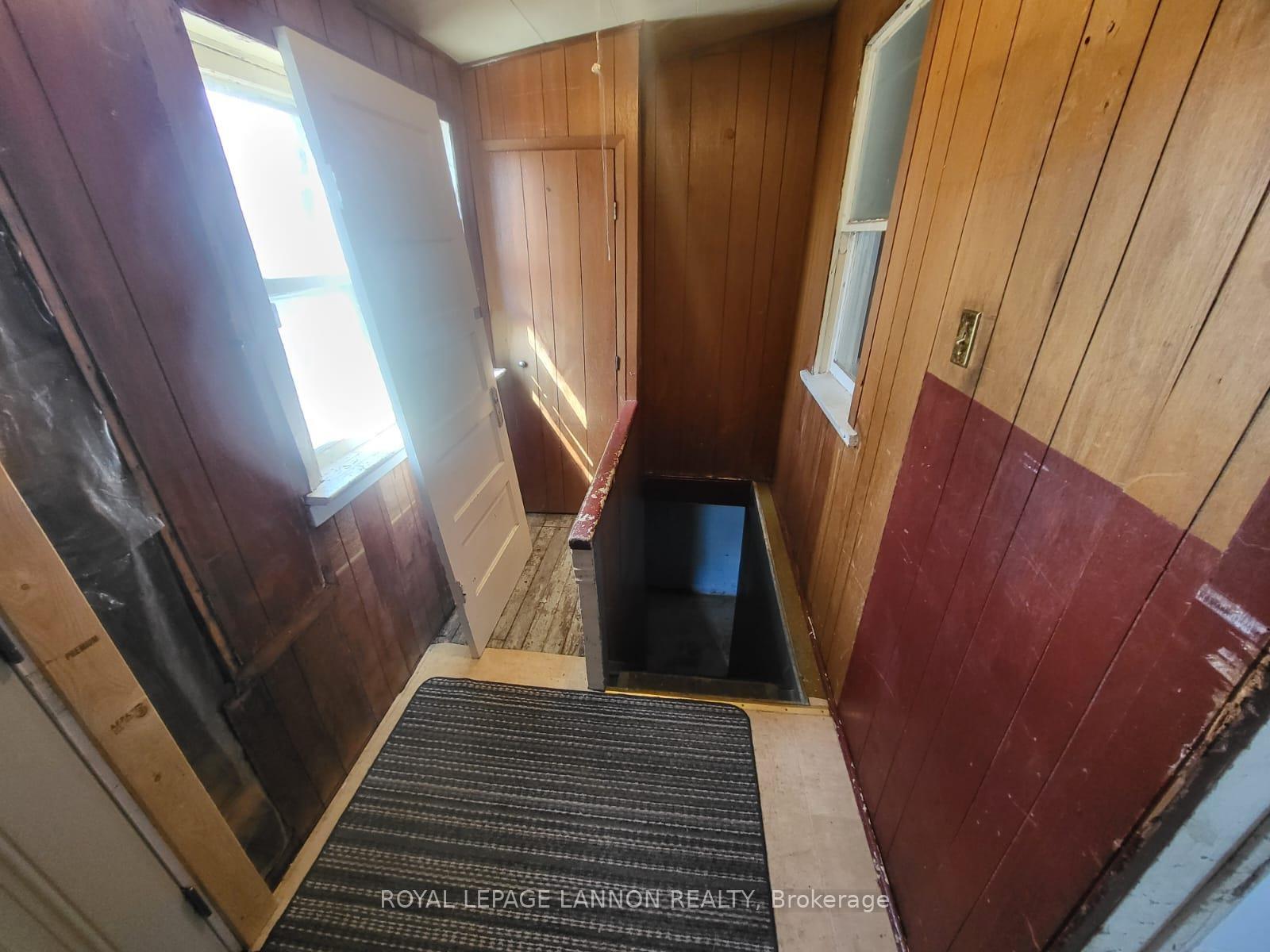 Photo 18 of 624 High Street S, Thunder Bay, Court / Cumberland — HOMEH