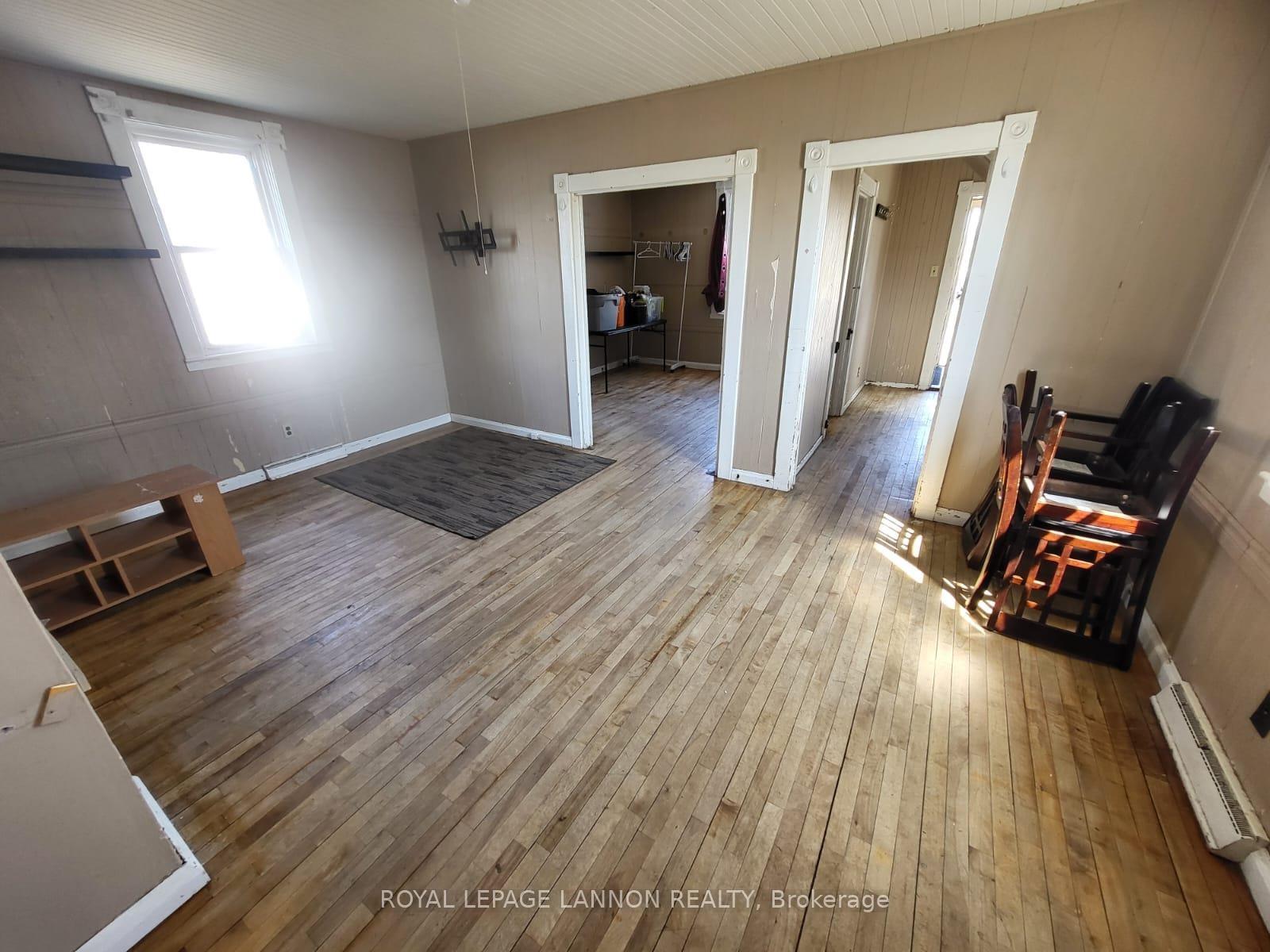 Photo 25 of 624 High Street S, Thunder Bay, Court / Cumberland — HOMEH