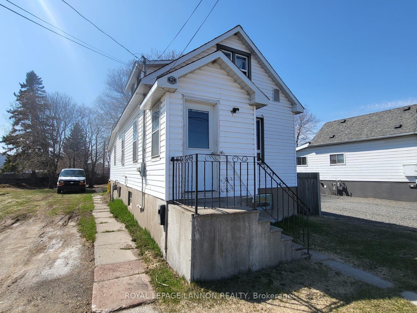 Photo 30 of 624 High Street S, Thunder Bay, Court / Cumberland — HOMEH