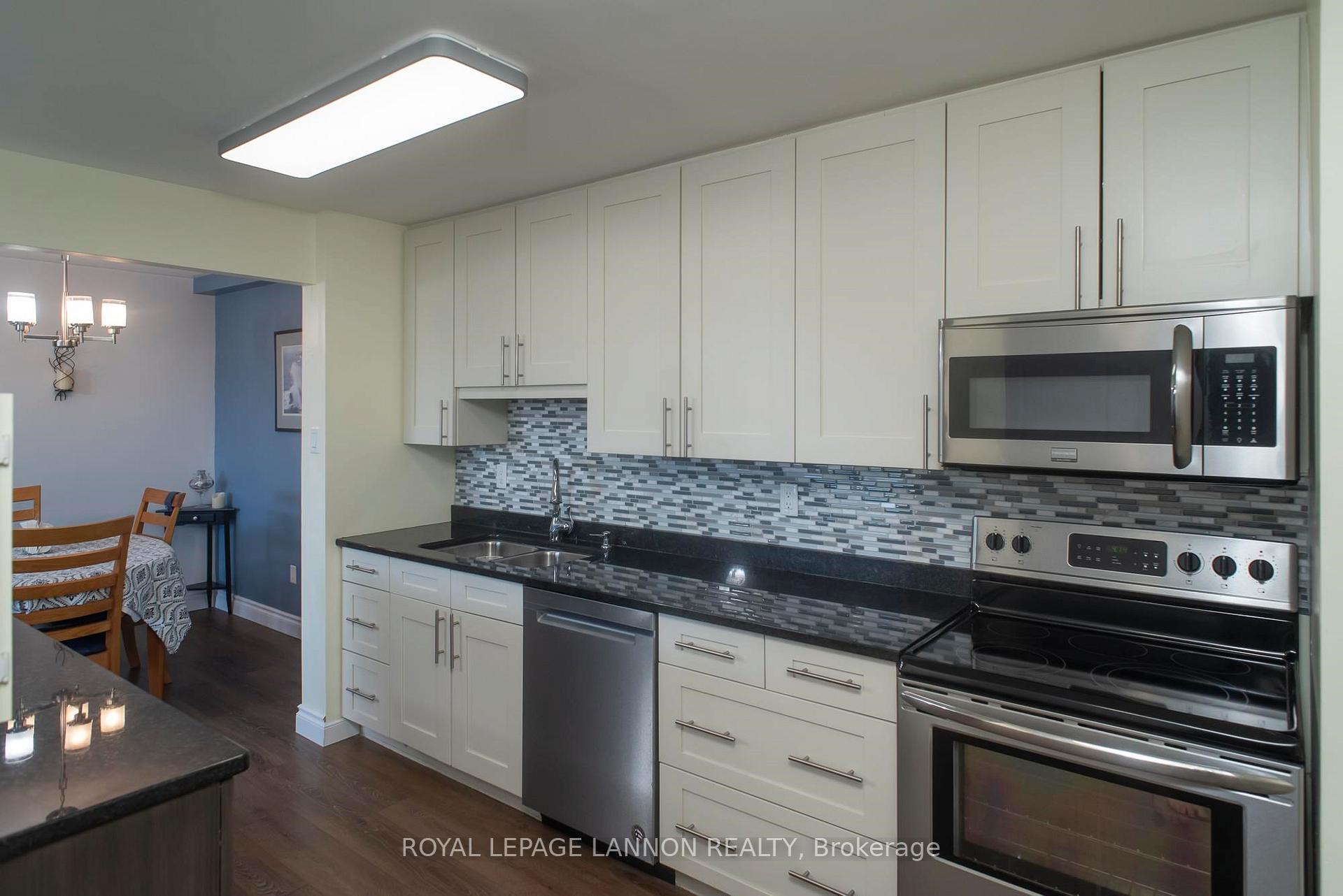 Photo 12 of Unit 408, 405 Waverly Street, Thunder Bay, Court / Cumberland — HOMEH